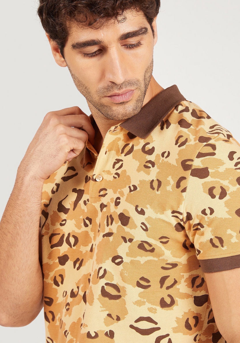 Iconic Animal Print Polo T-shirt with Short Sleeves and Button Closure-Polos-image-4