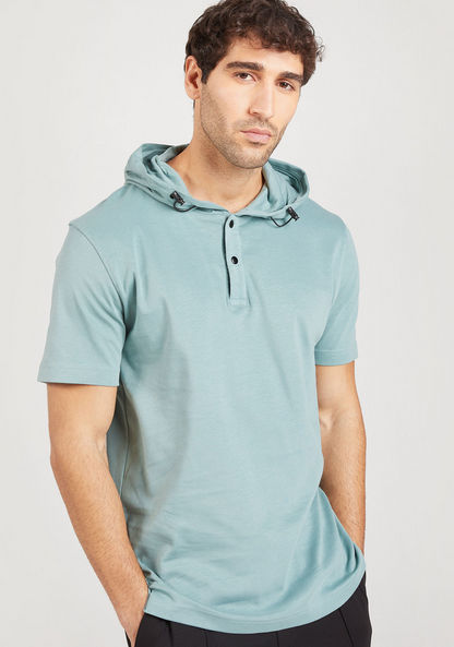 Iconic Solid T-shirt with Hood and Short Sleeves-T Shirts-image-0
