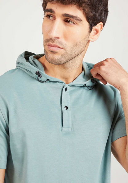 Iconic Solid T-shirt with Hood and Short Sleeves-T Shirts-image-2