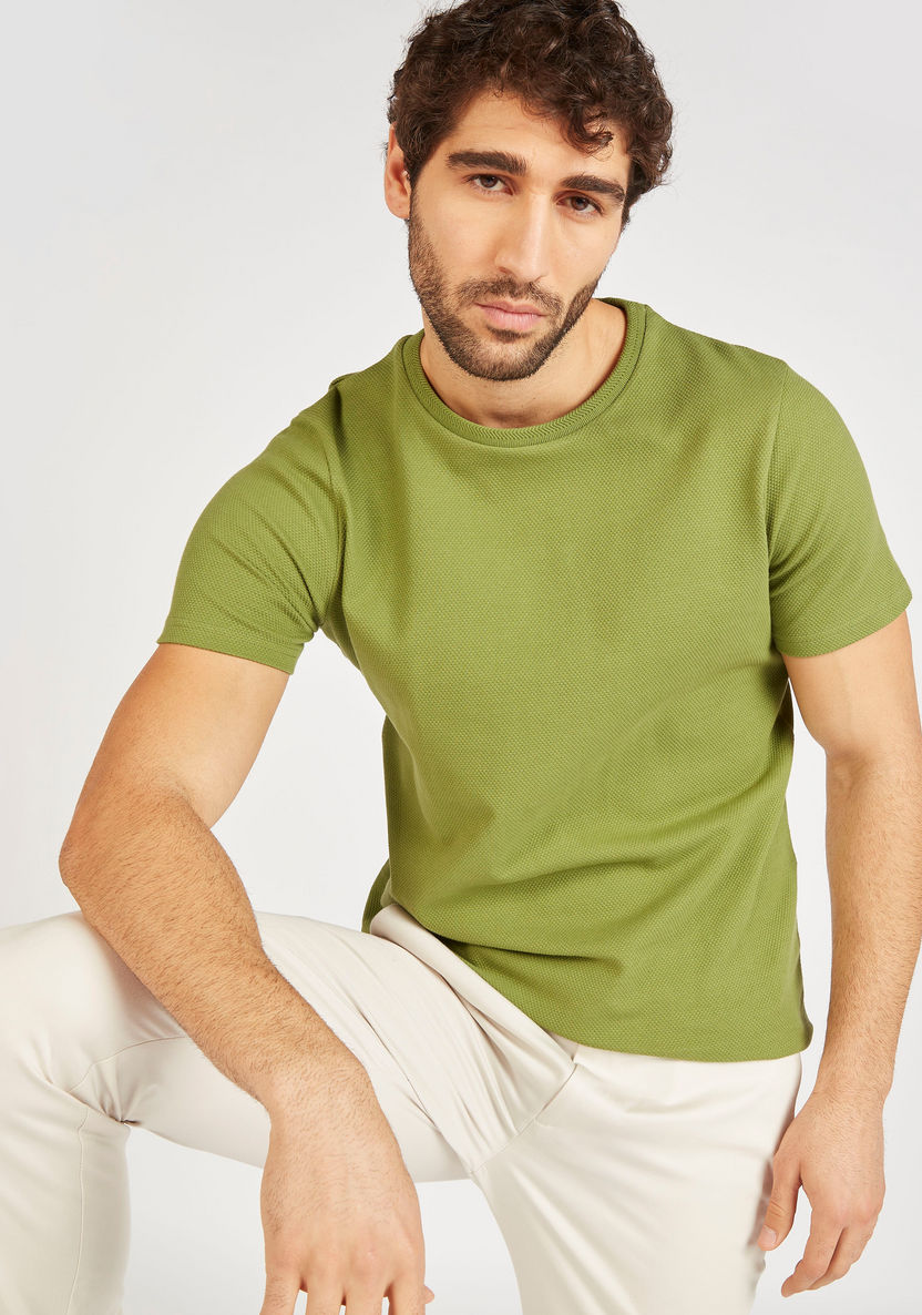 Iconic Textured T-shirt with Crew Neck and Short Sleeves-T Shirts-image-0