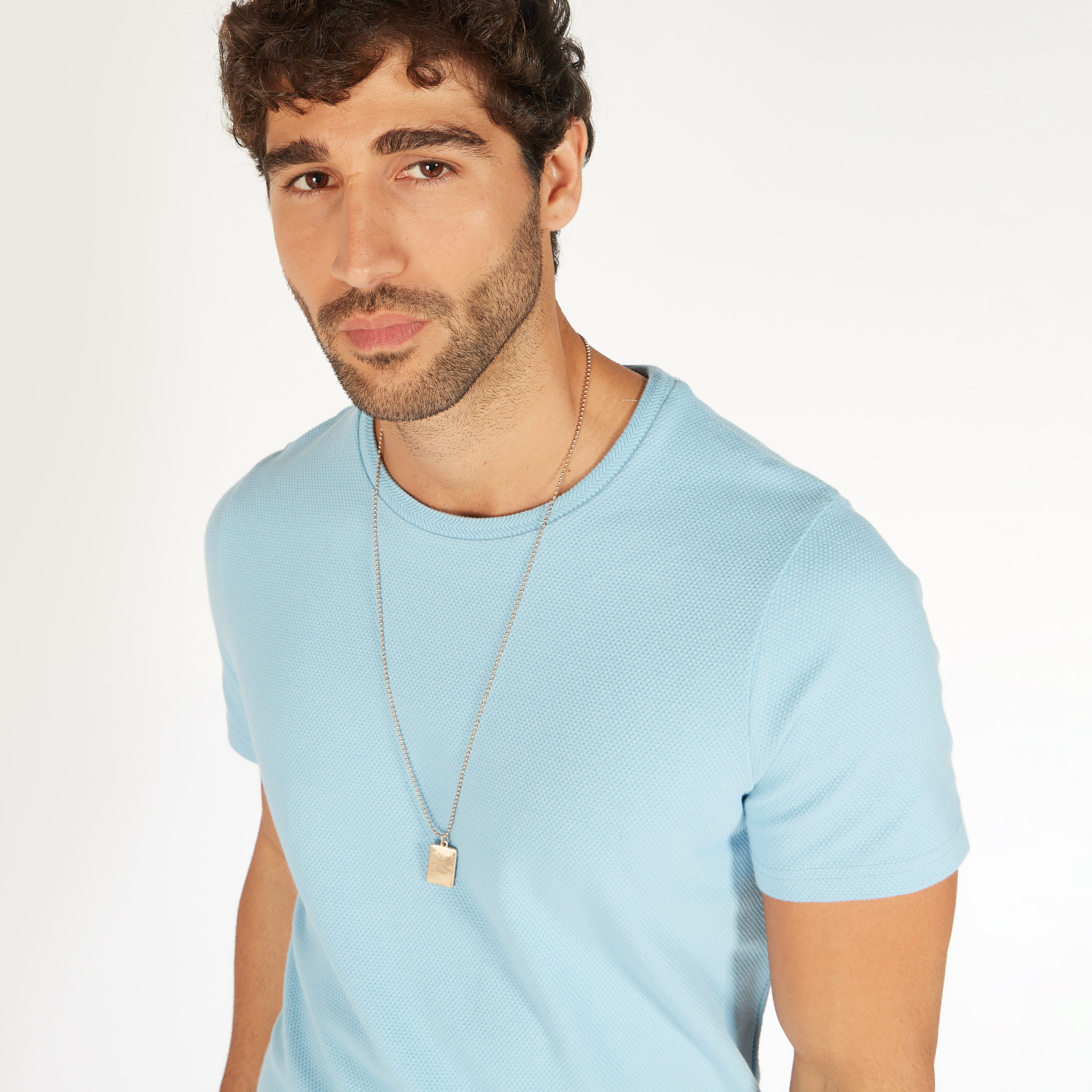 تيشيرت بارز الملمس بياقة ضيّقة وأكمام قصيرة من آيكونيك-men-clothing-tshirtsandpolos-tshirts-image-7