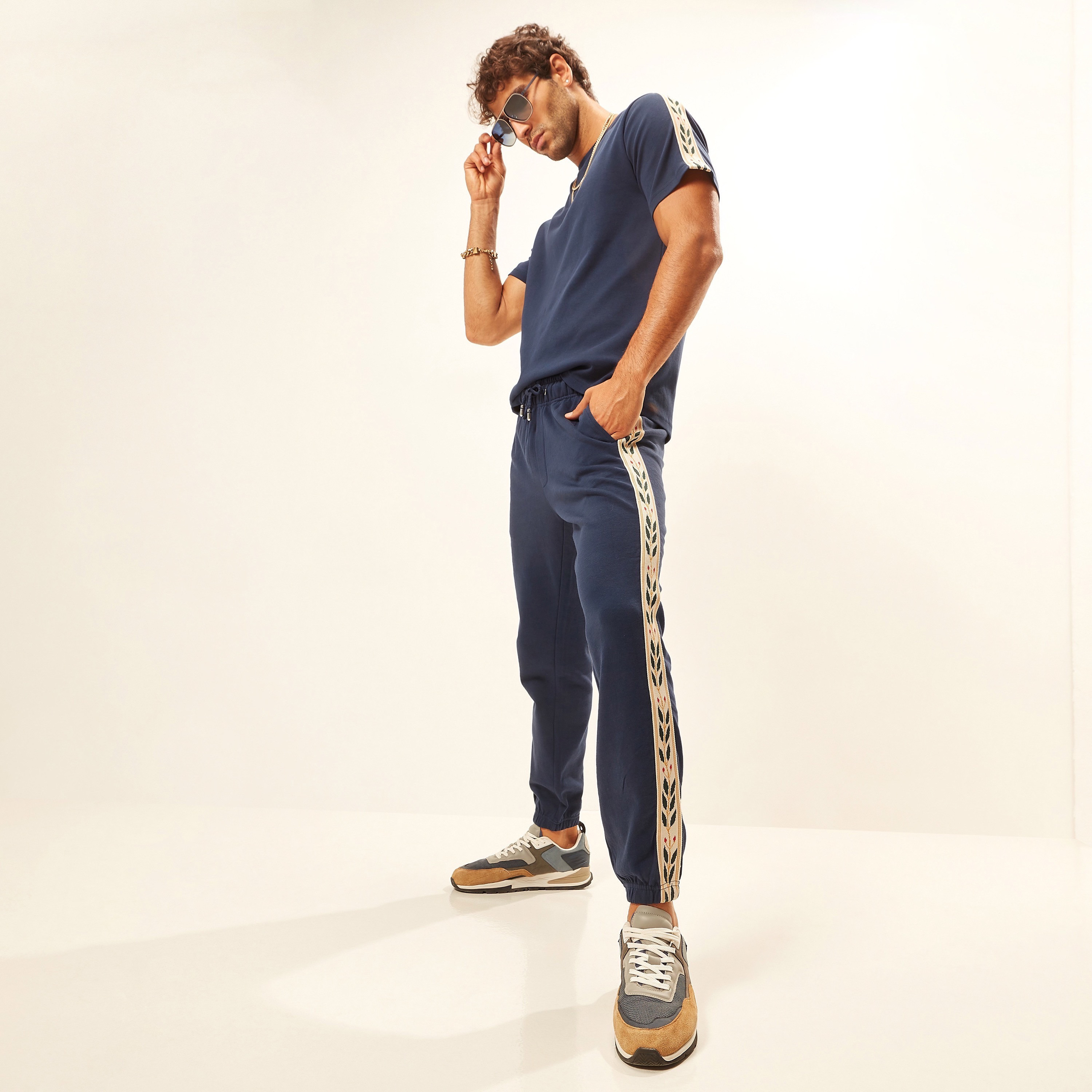 بنطلون رياضي سادة برباط إغلاق من آيكونيك-men-clothing-bottoms-joggers-image-5