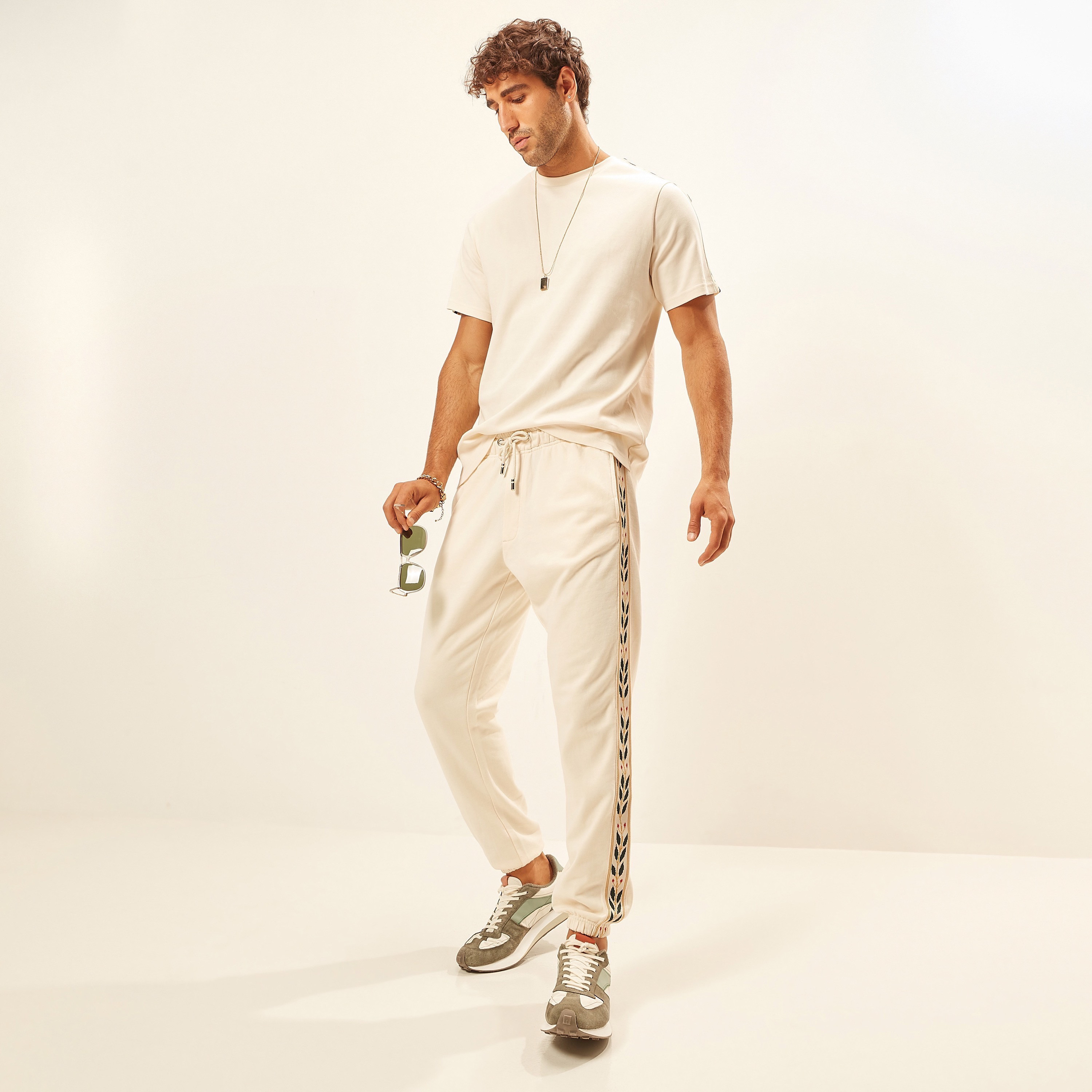 بنطلون رياضي سادة برباط إغلاق من آيكونيك-men-clothing-bottoms-joggers-image-11
