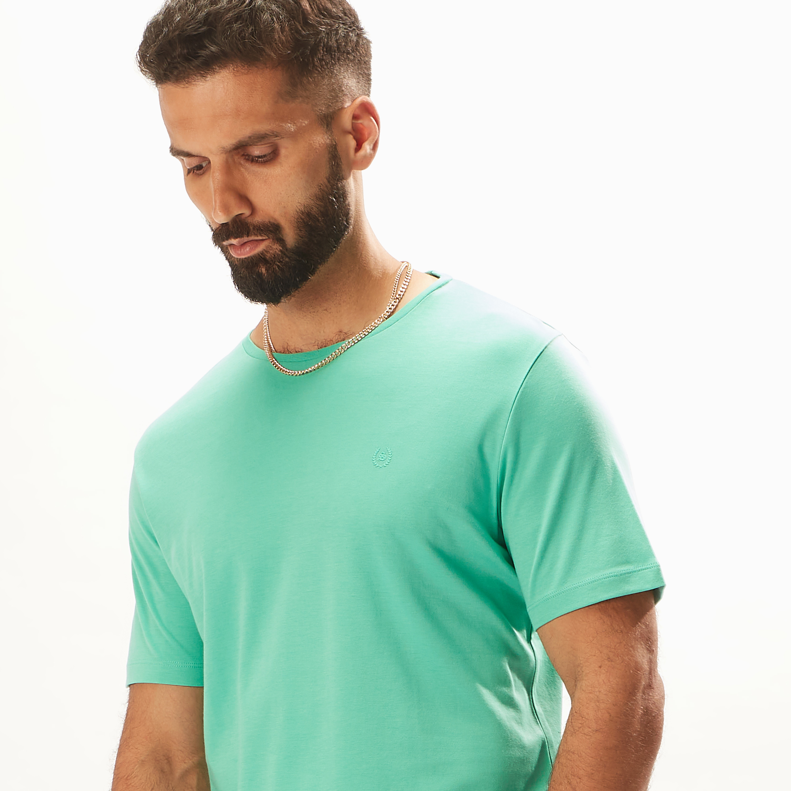 Iconic Solid T-shirt with Crew Neck and Short Sleeves-men-clothing-tshirtsandpolos-tshirts-image-7