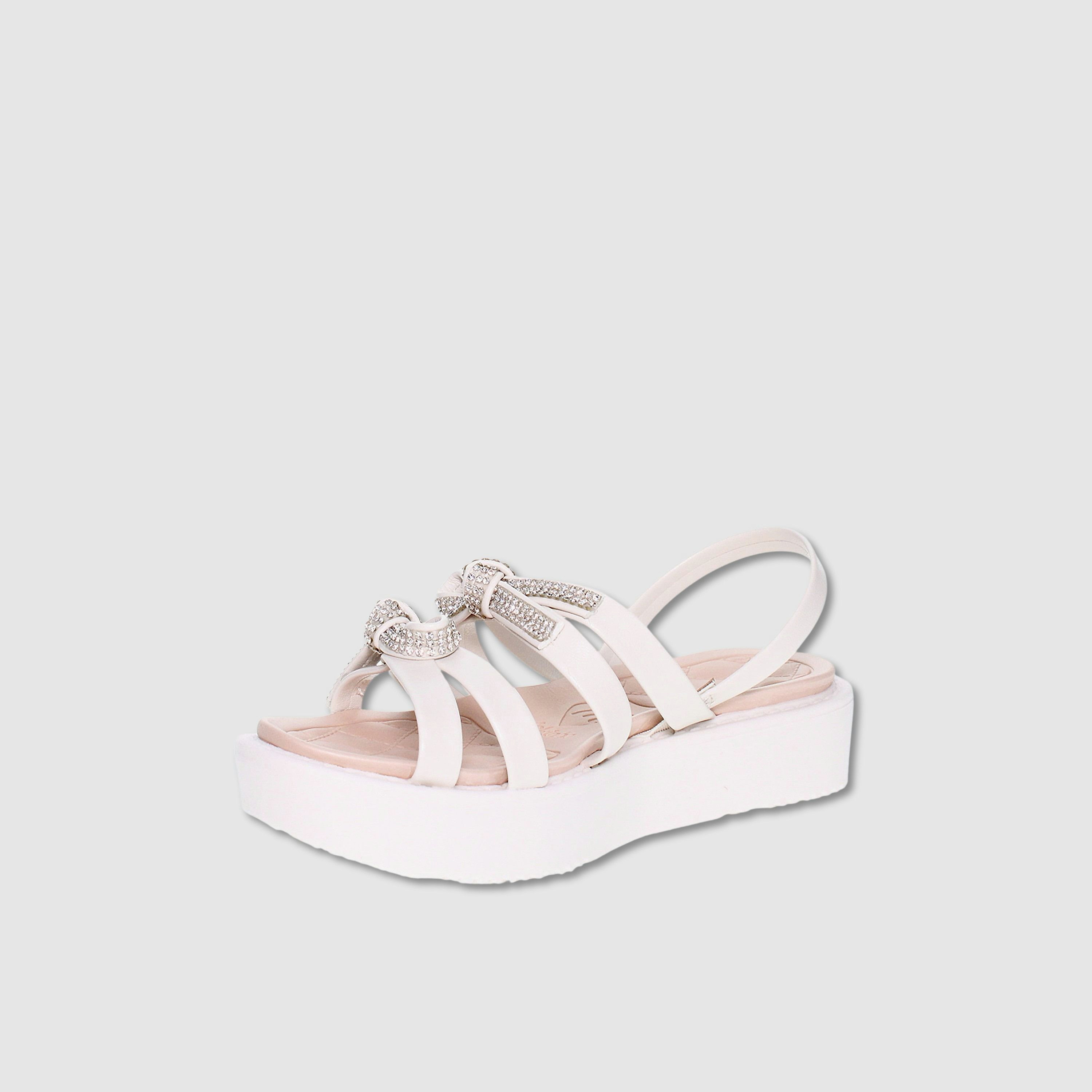 Molekinha by Geoomnii Girls Buckle Closure Cross Strap Sandals | 2303-624-9569-35312       -girls-shoes-sandals-image-2