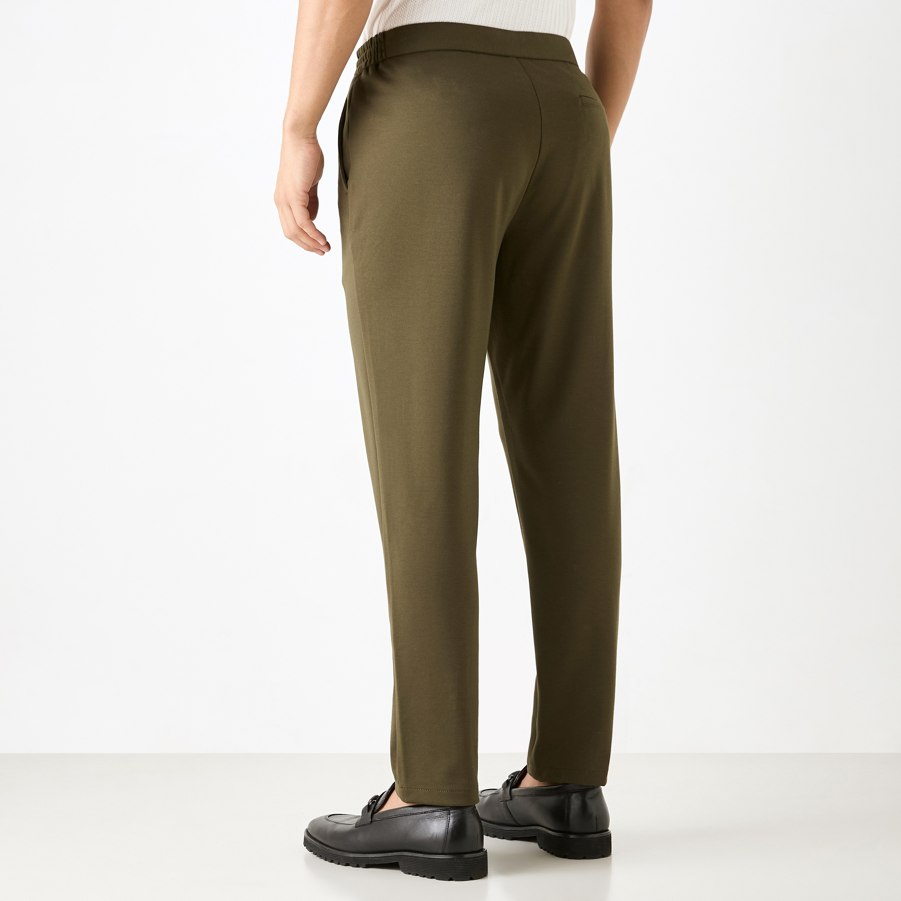 Iconic Solid Slim Fit Trousers with Pockets-men-clothing-bottoms-trousersandchinos-trousers-image-3