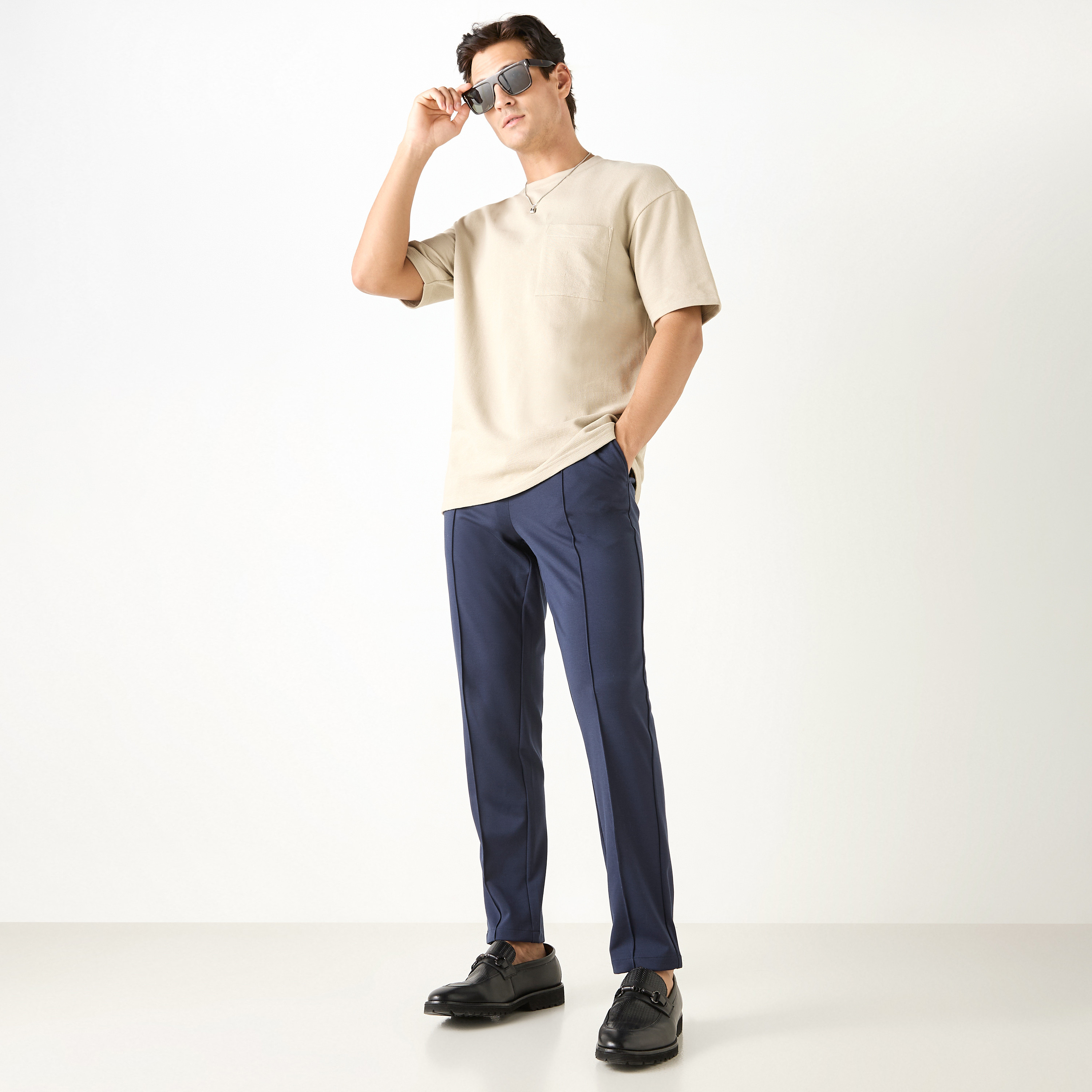 Iconic Solid Slim Fit Trousers with Pockets-men-clothing-bottoms-trousersandchinos-trousers-image-15
