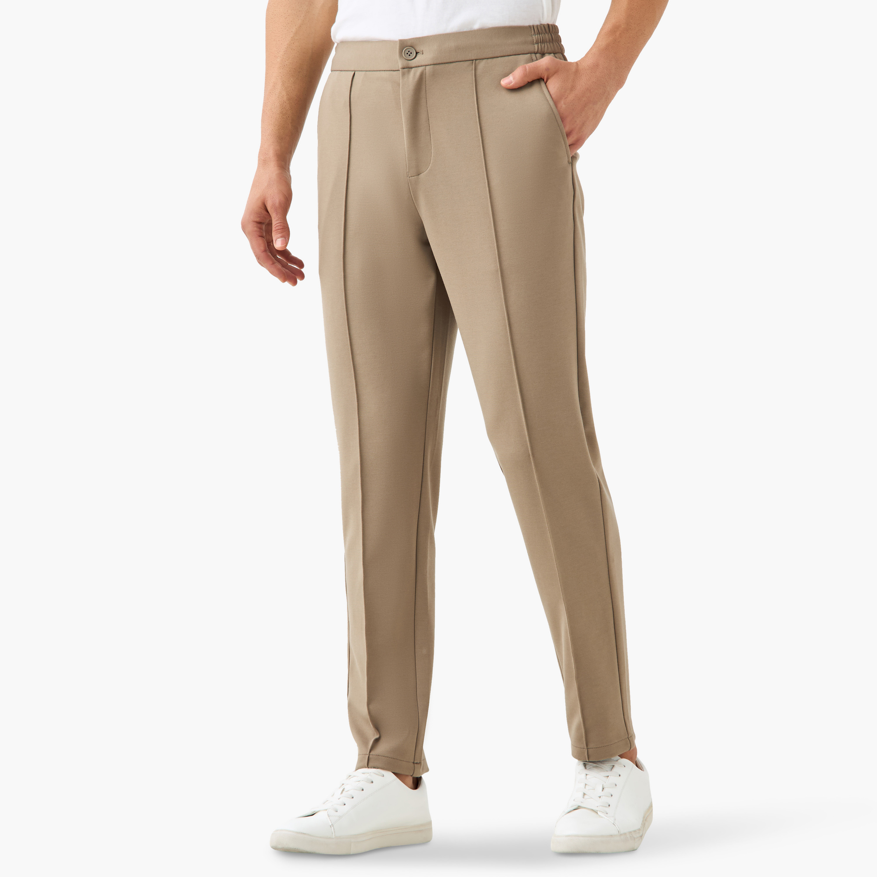بنطلون بقصّة عادية وخصر مطاطي وجيوب من أيكونيك-men-clothing-bottoms-trousersandchinos-trousers-image-6