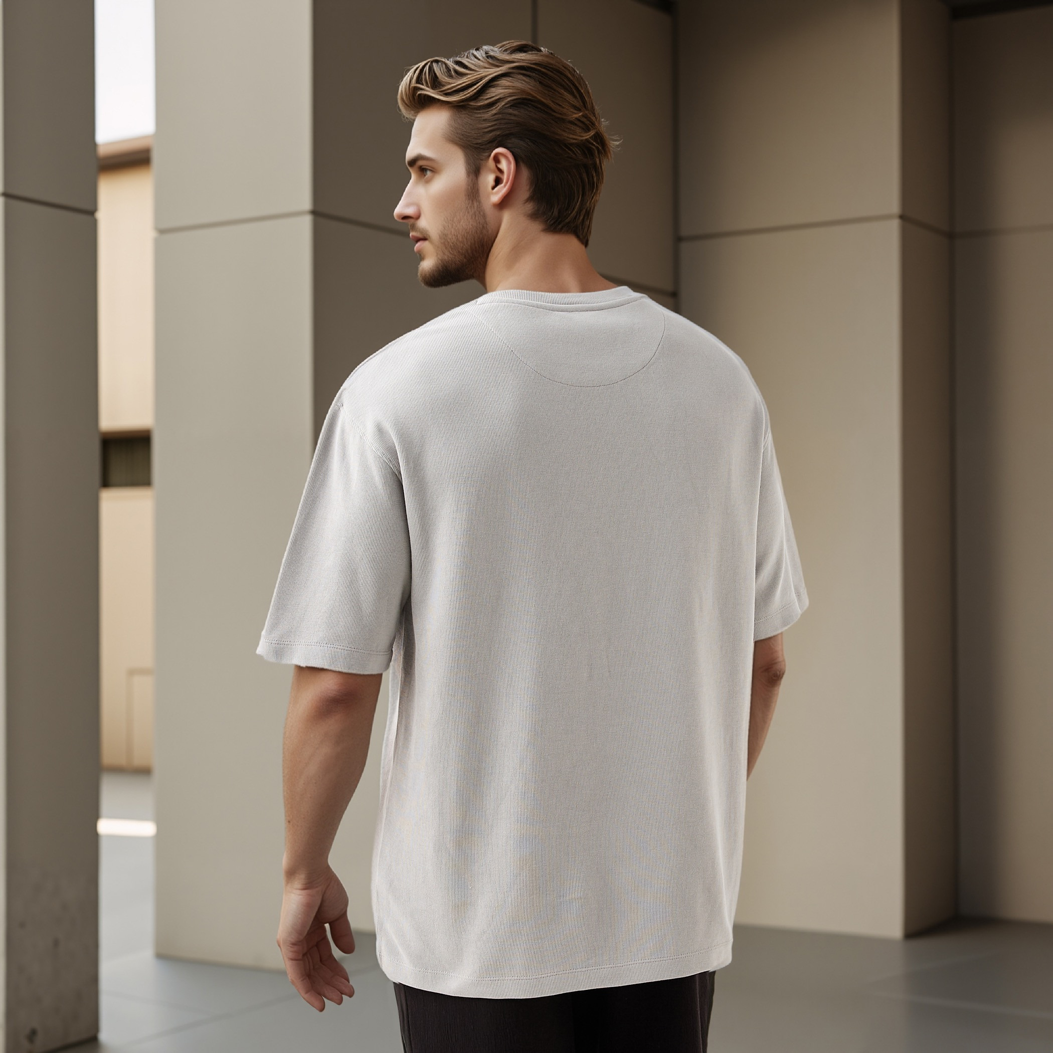 تيشيرت بارز الملمس من آيكونيك-men-clothing-tshirtsandpolos-tshirts-image-3