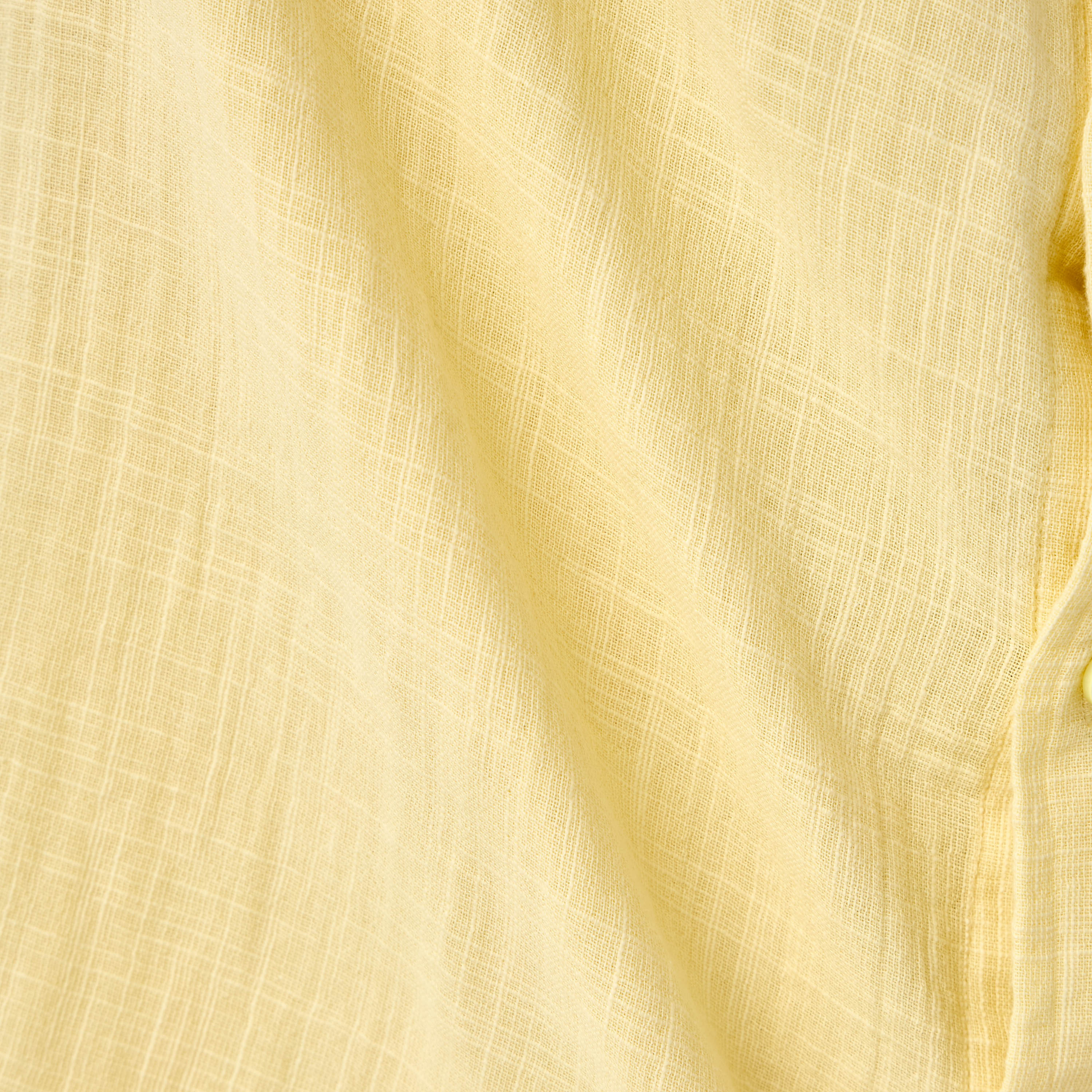 قميص شاش بارز الملمس من أيكونيك-men-clothing-shirts-image-5