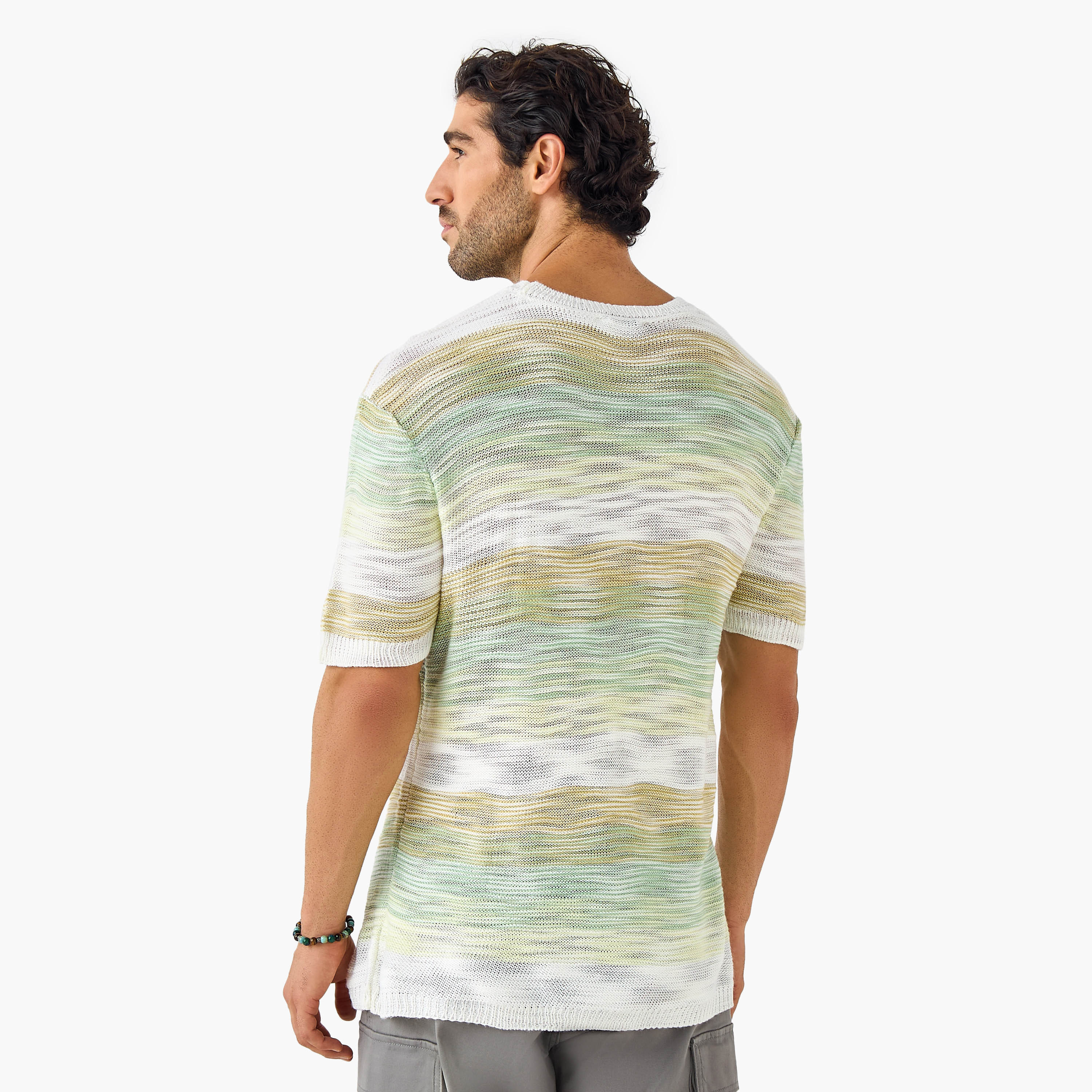 كنزة بارزة الملمس بأكمام قصيرة من آيكونيك-men-clothing-sweatersandpullovers-image-3