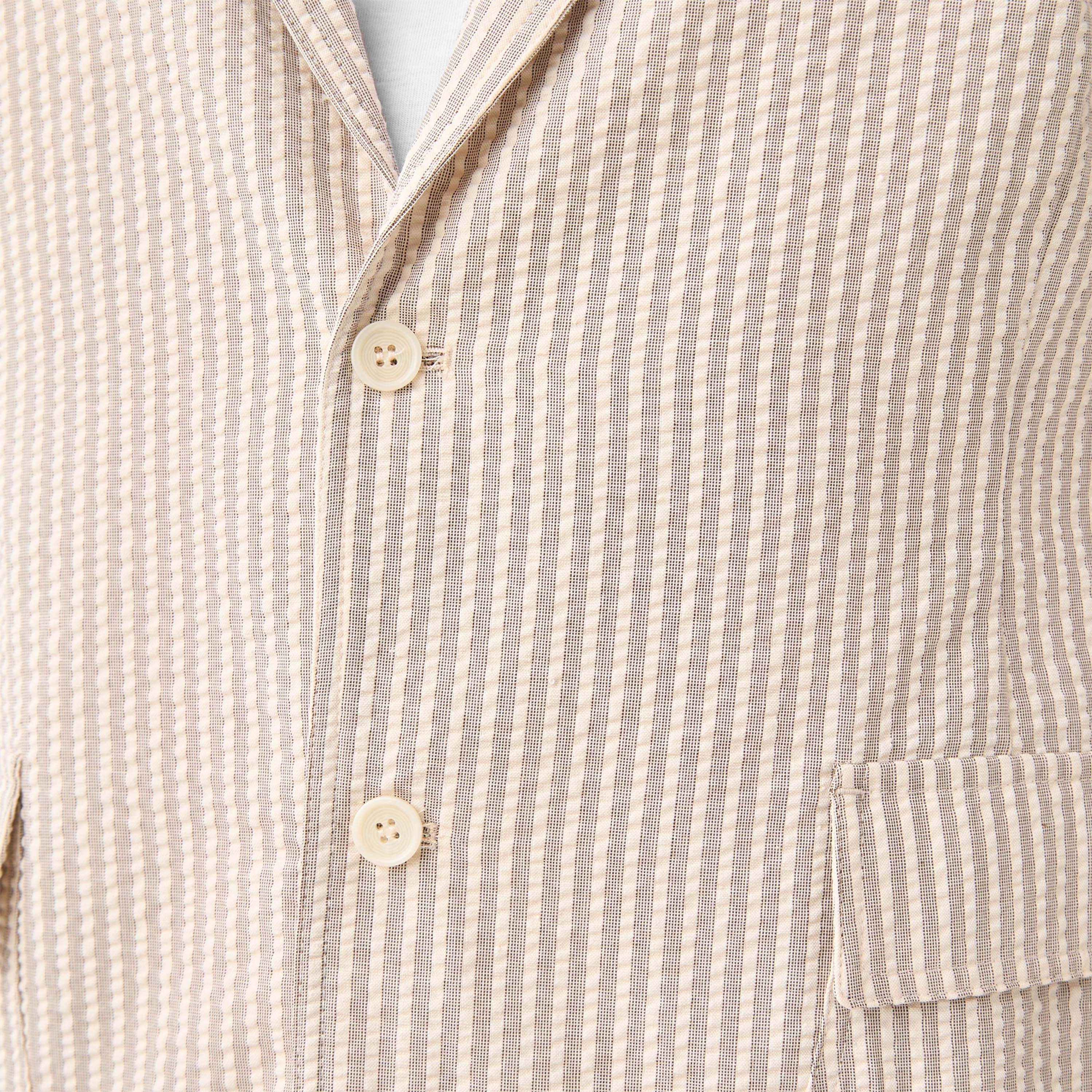 Iconic Seersucker Striped Blazer with Notched Lapel-men-winterwear-jacketsandblazers-image-4