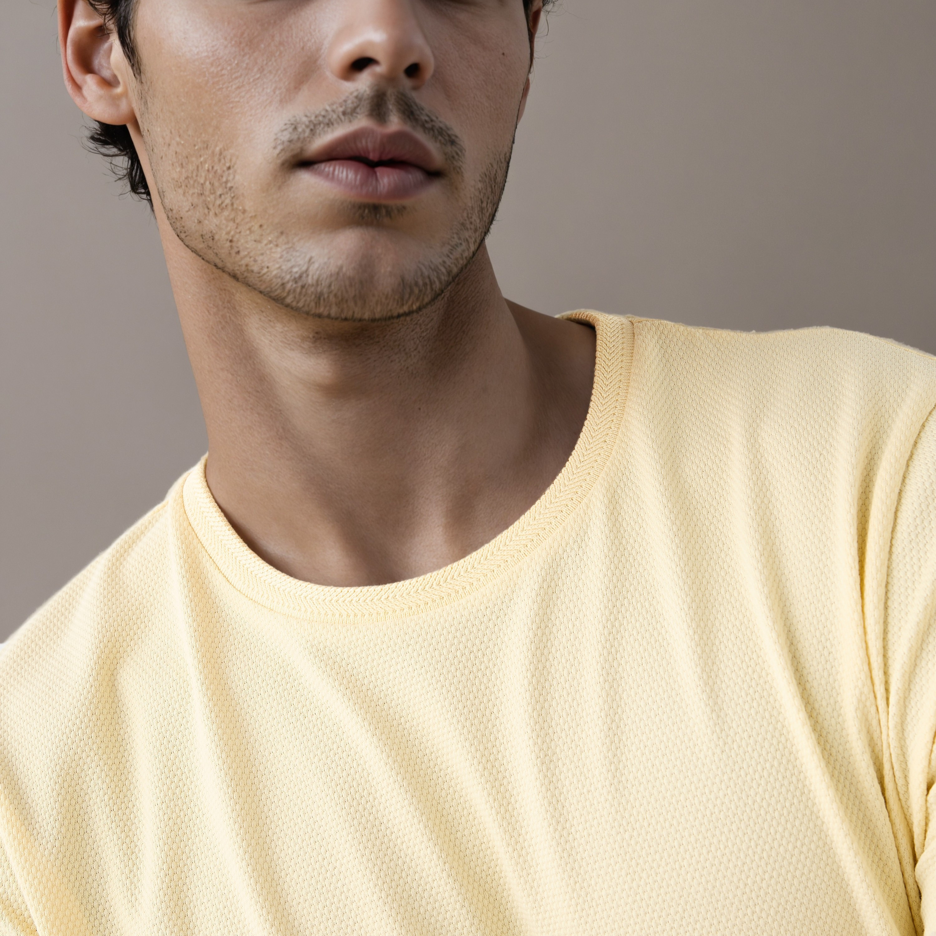 تيشيرت بارز الملمس بقصة عادية من بوب كورن-men-clothing-tshirtsandpolos-tshirts-image-5