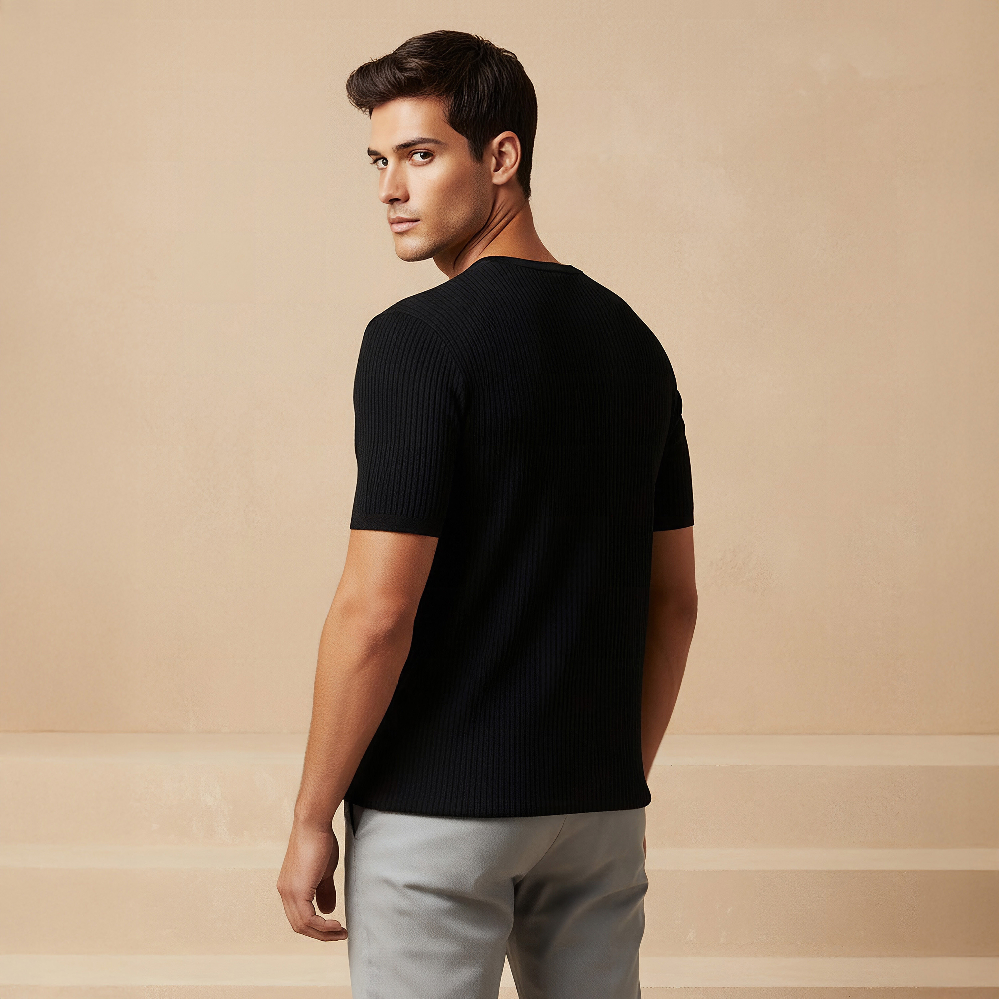 تيشيرت بارز الملمس بياقة ضيقة من آيكونيك-men-clothing-tshirtsandpolos-tshirts-image-3