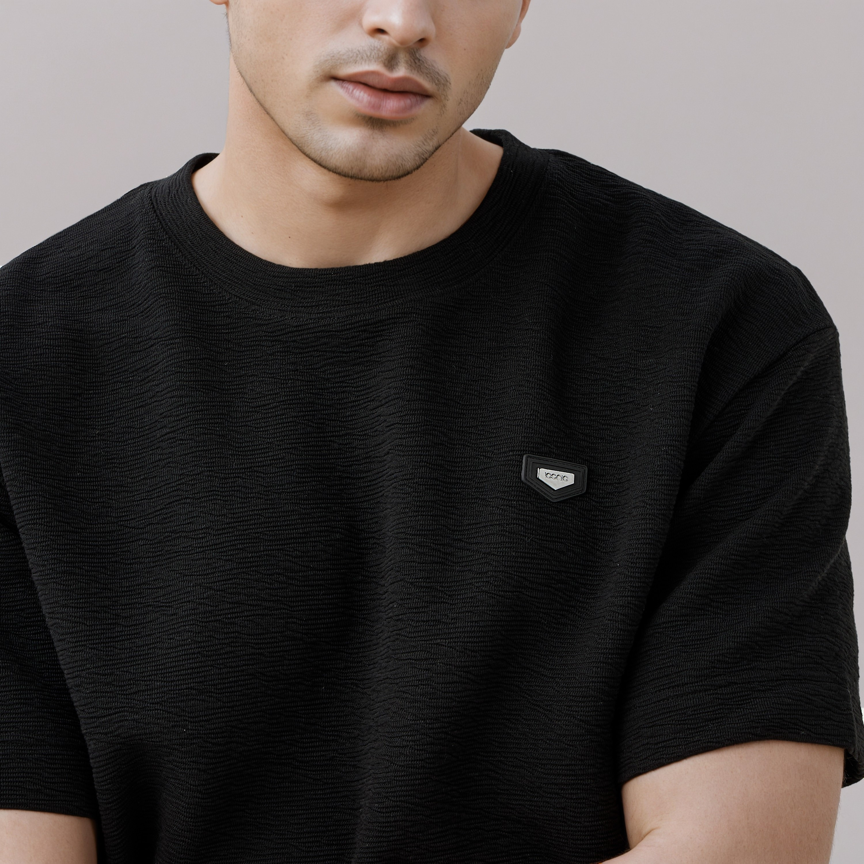 Iconic Oversized Textured T-shirt-men-clothing-tshirtsandpolos-tshirts-image-6