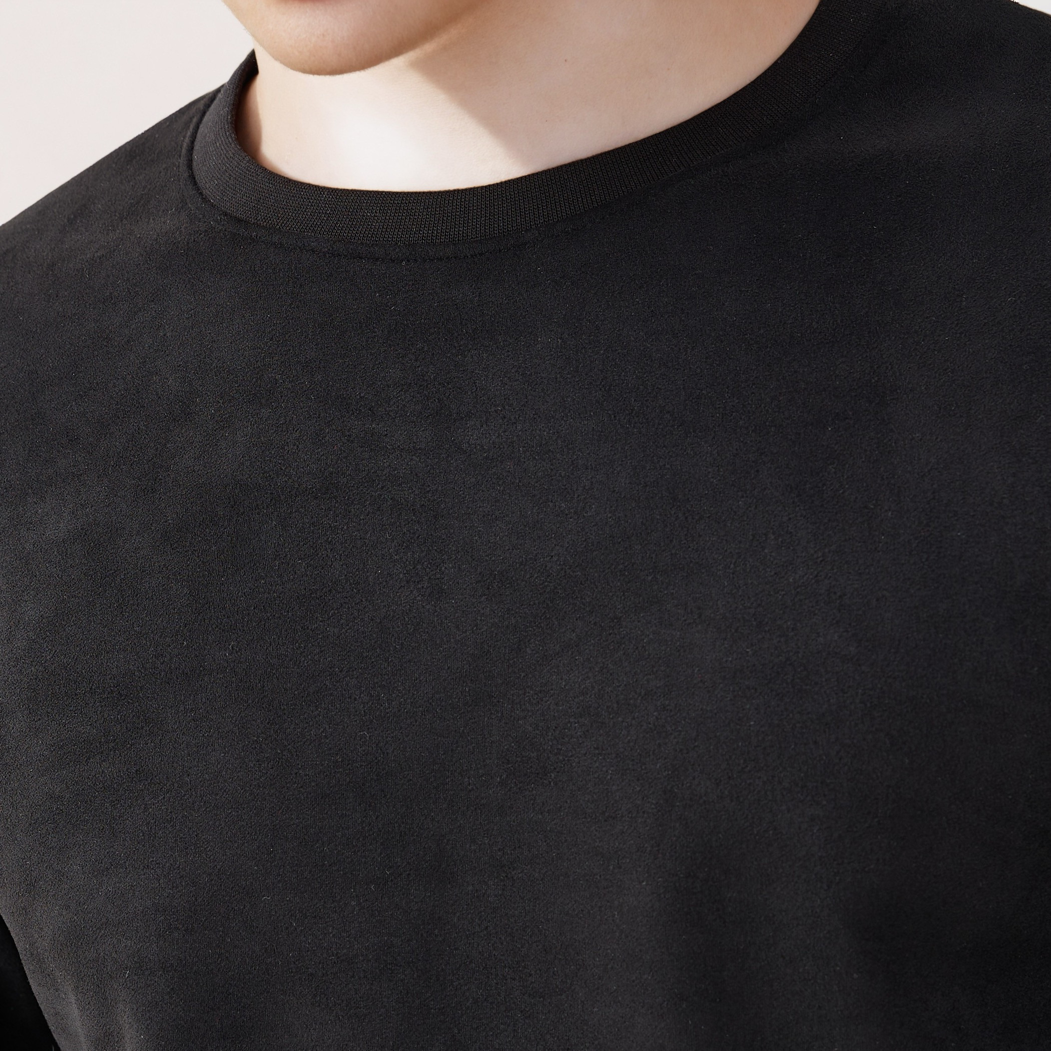 سويت شيرت سويدي من أيكونيك-men-winterwear-hoodiesandsweatshirts-image-16
