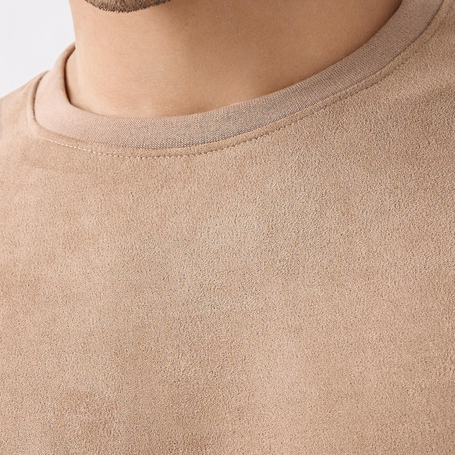 Iconic Suede Sweatshirt-men-winterwear-hoodiesandsweatshirts-image-5