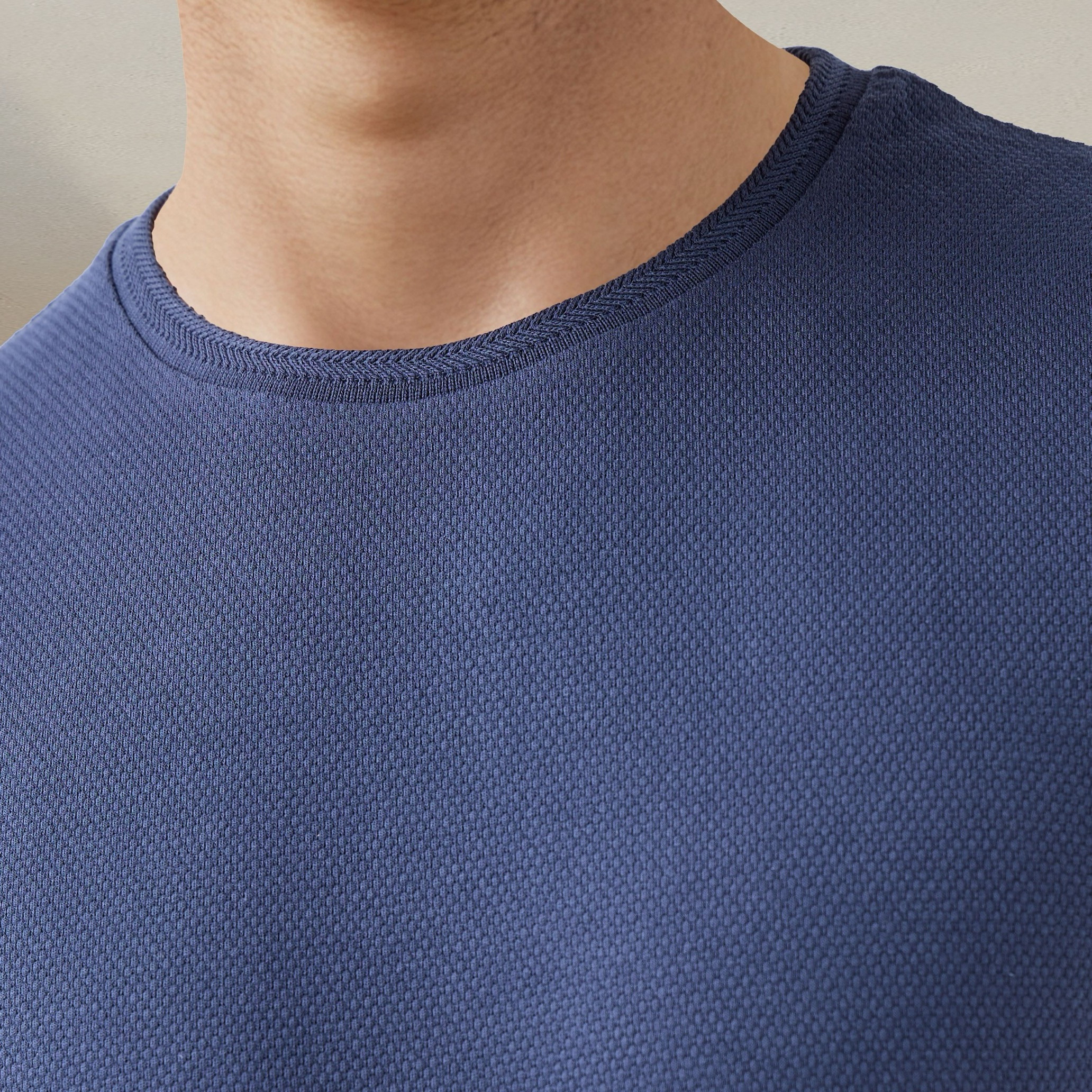 Iconic Popcorn Textured T-shirt with Crew Neck-men-clothing-tshirtsandpolos-tshirts-image-3
