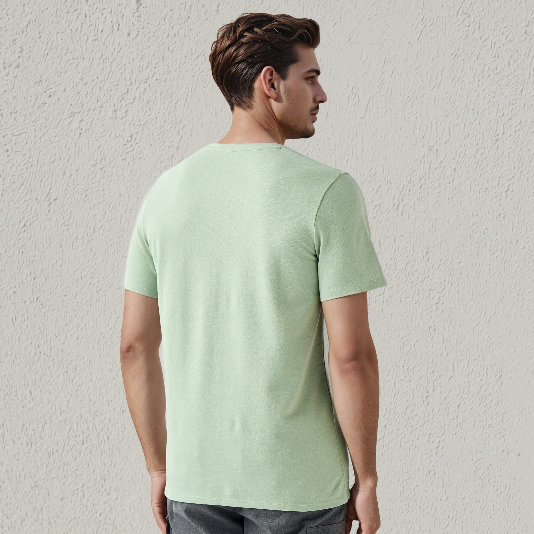 تيشيرت بقصة سليم وياقة ضيقة وأكمام قصيرة وطبعات للرجال من آيكونيك-men-clothing-tshirtsandpolos-tshirts-image-3