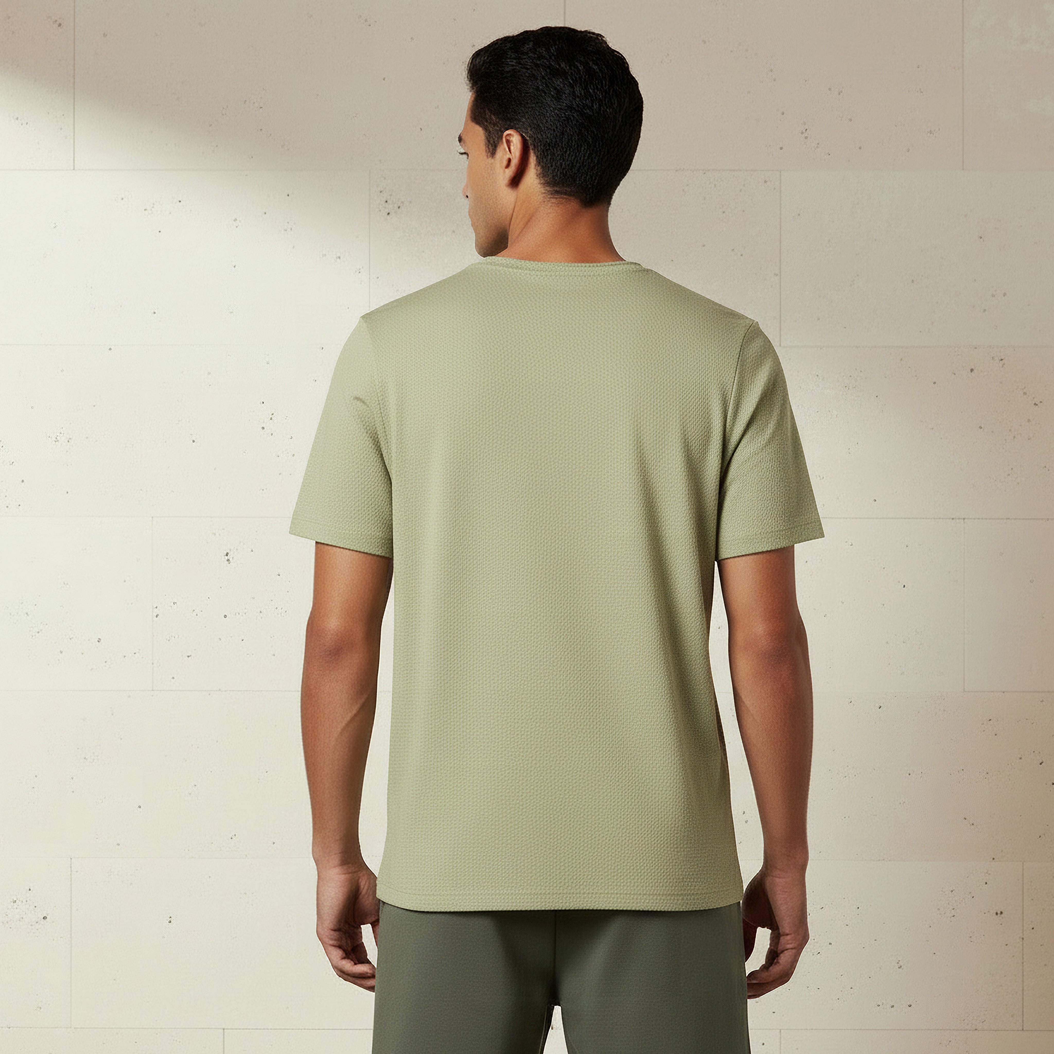تيشيرت رجالي بقصة سليم وياقة ضيقة وملمس بارز وأكمام قصيرة من آيكونيك-men-clothing-tshirtsandpolos-tshirts-image-3