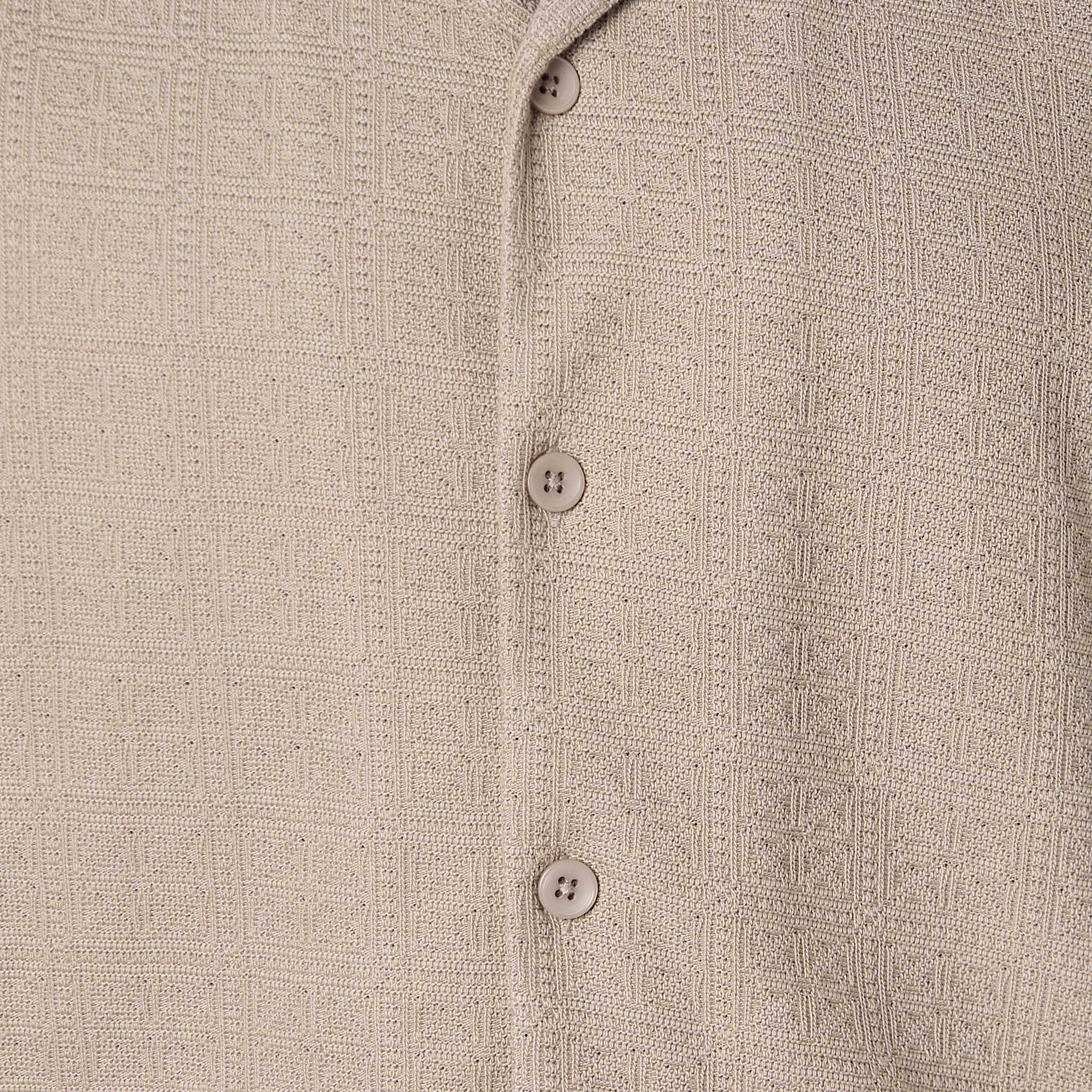 قميص بقصة عادية وياقة كامب وملمس بارز للرجال من آيكونيك-men-clothing-shirts-image-2