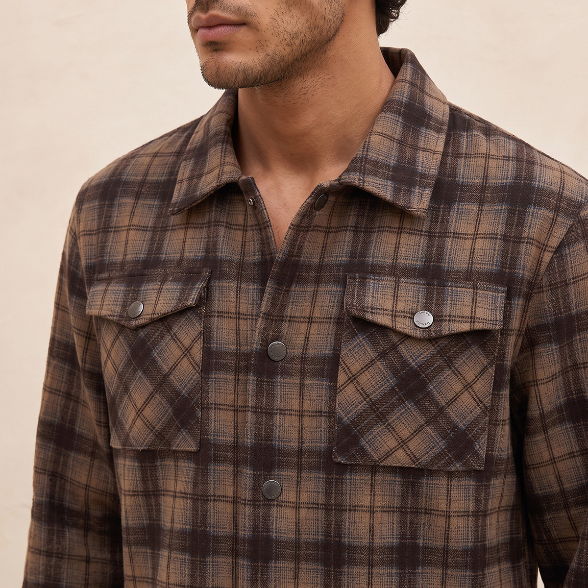 قميص كاروهات من أيكونيك من سبلاش-men-clothing-shirts-image-5