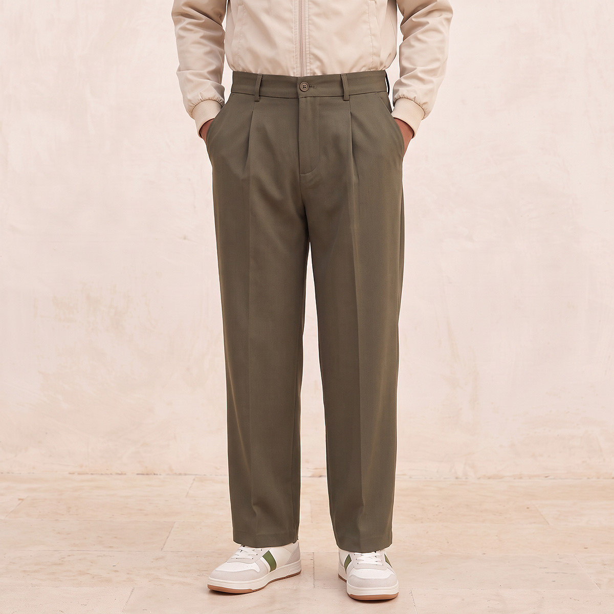 بنطلون بقصة مستقيمة من أيكونيك من سبلاش-men-clothing-bottoms-trousersandchinos-trousers-image-1