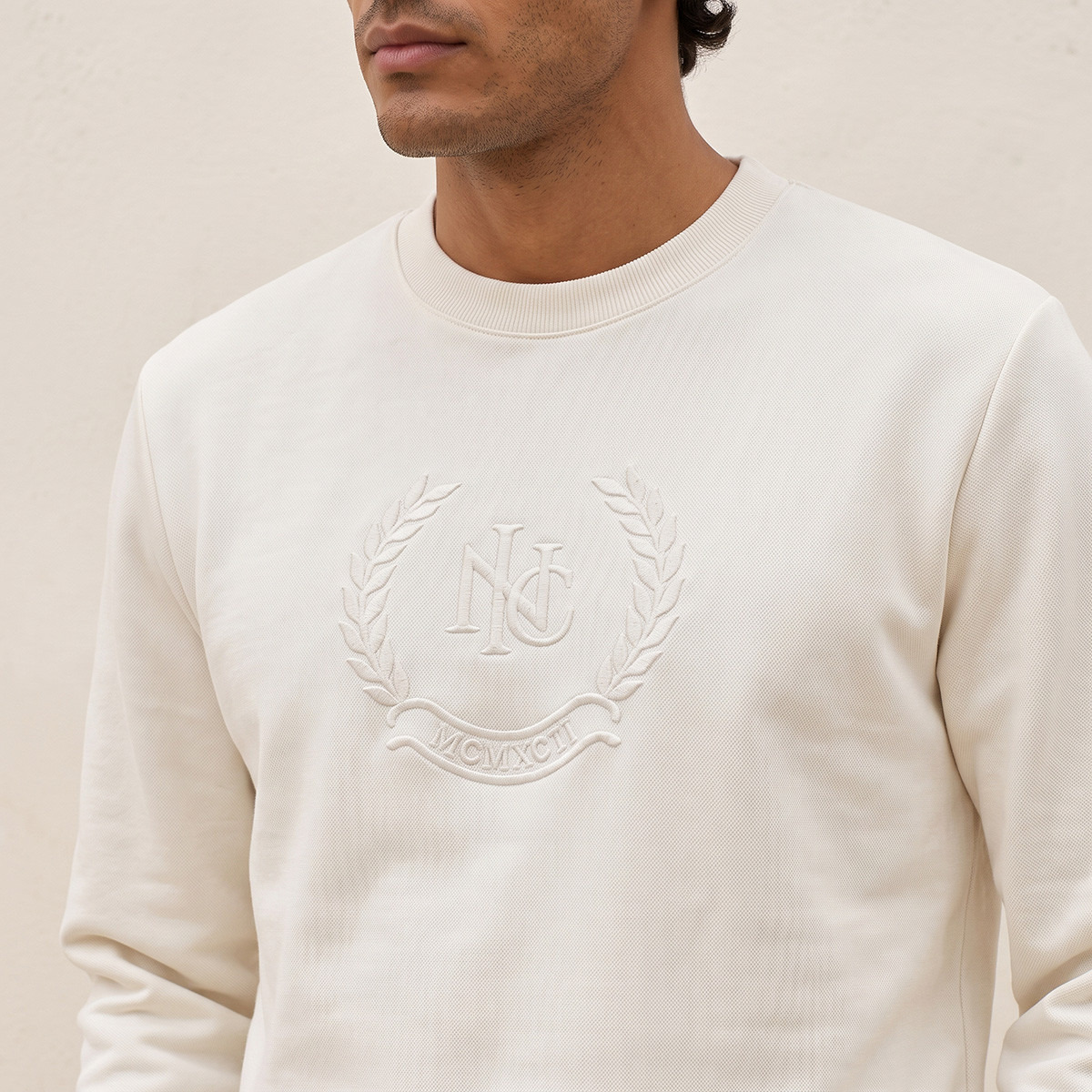 سويت شيرت من سبلاش أيكونيك-men-winterwear-hoodiesandsweatshirts-image-4