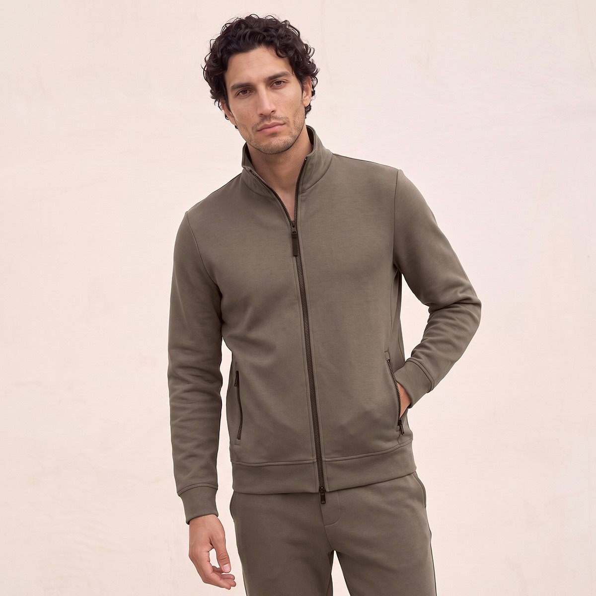 جاكيت بسحاب إغلاق من أيكونيك من سبلاش-men-clothing-jacketsandblazers-jackets-image-1