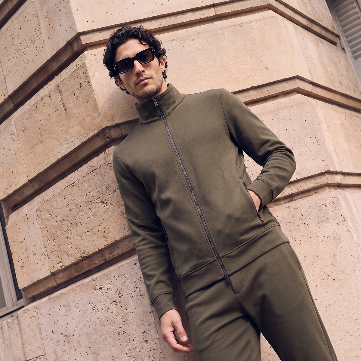 جاكيت بسحاب إغلاق من أيكونيك من سبلاش-men-clothing-jacketsandblazers-jackets-image-1
