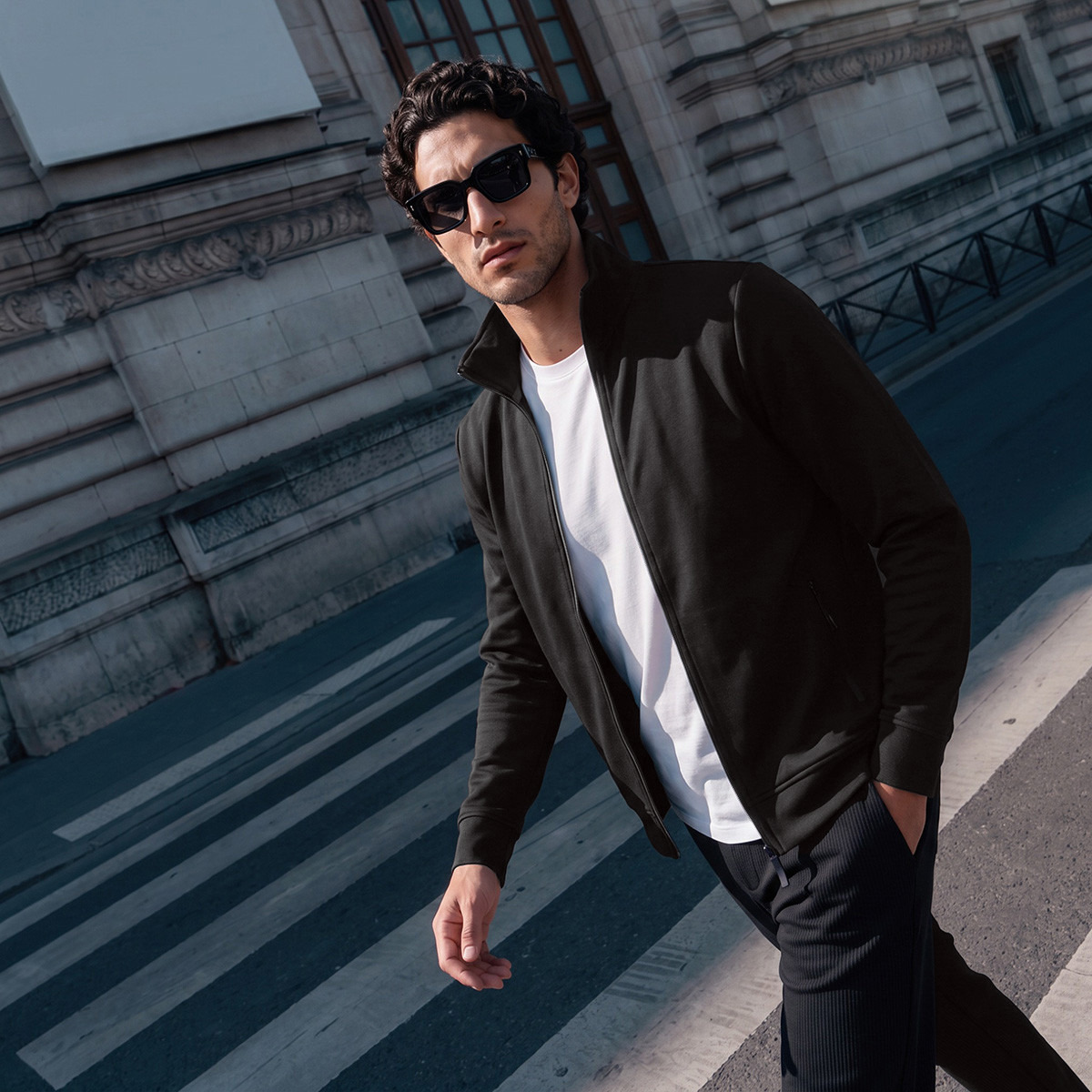 جاكيت بسحاب إغلاق من أيكونيك من سبلاش-men-clothing-jacketsandblazers-jackets-image-1