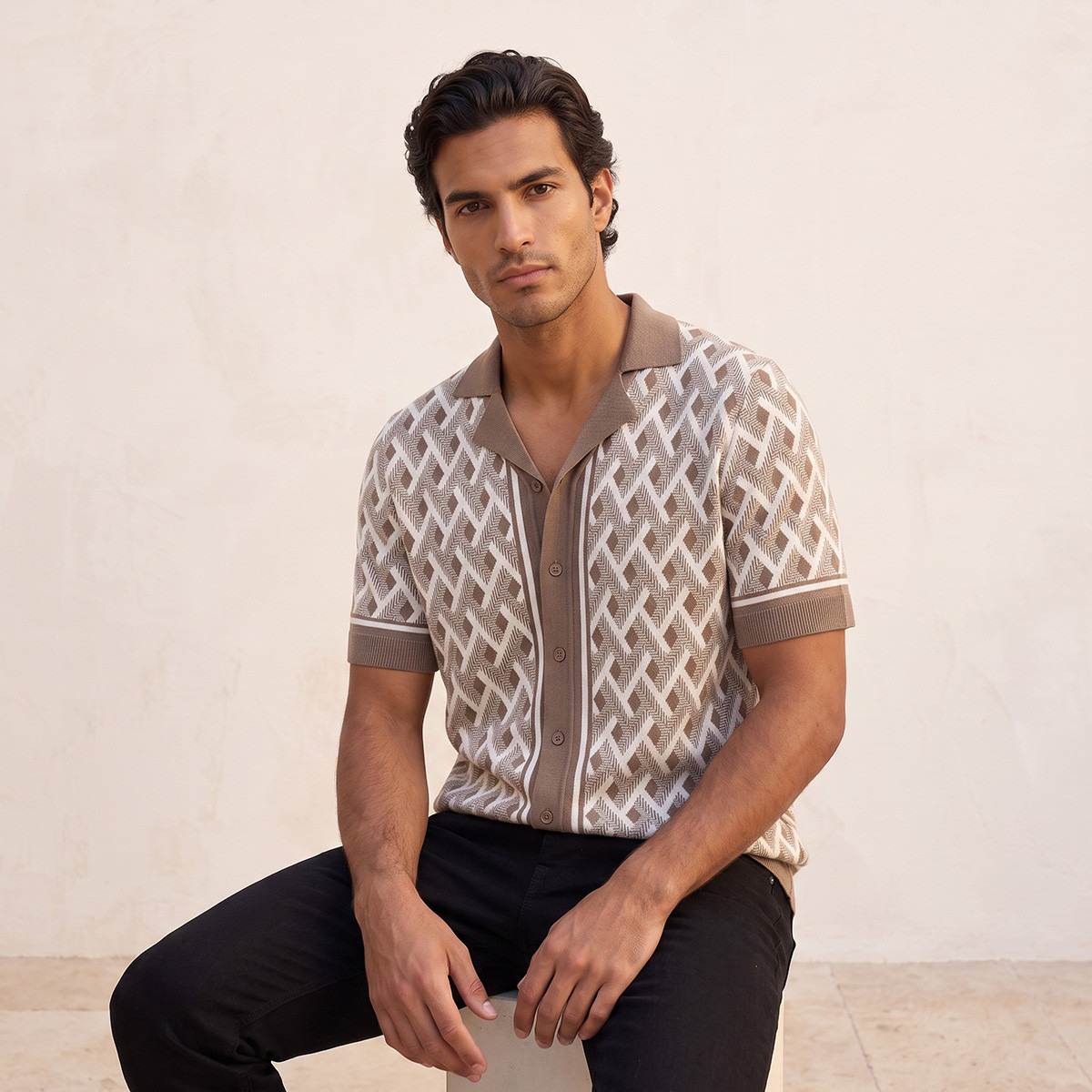 كنزة بياقة كامب من سبلاش أيكونيك-men-clothing-sweatersandpullovers-image-1
