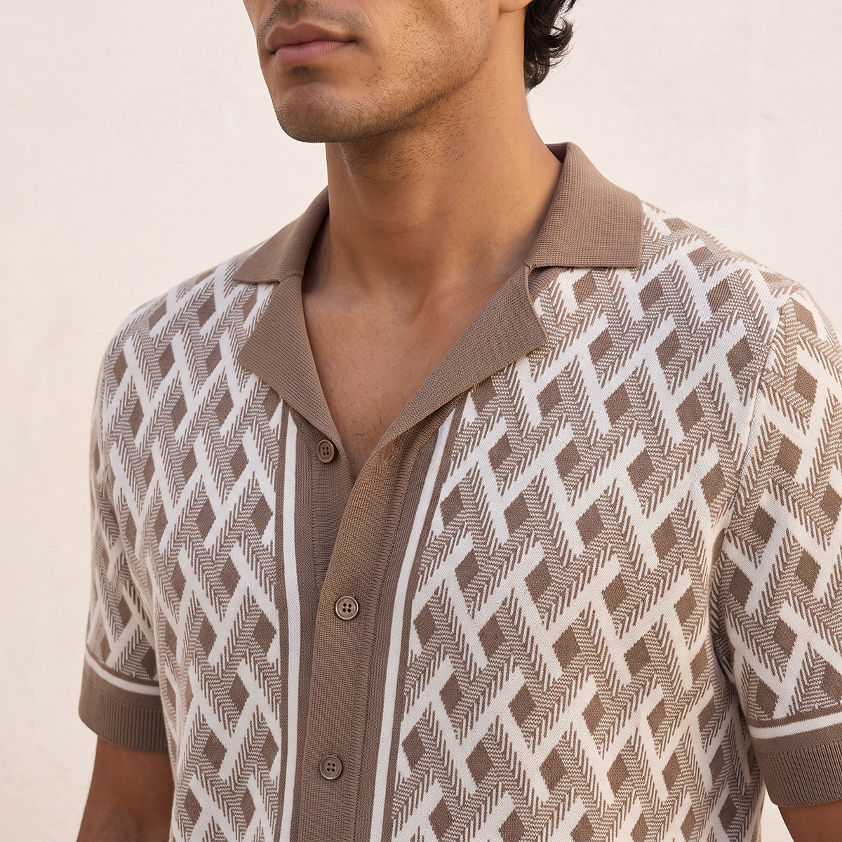 كنزة بياقة كامب من سبلاش أيكونيك-men-clothing-sweatersandpullovers-image-4