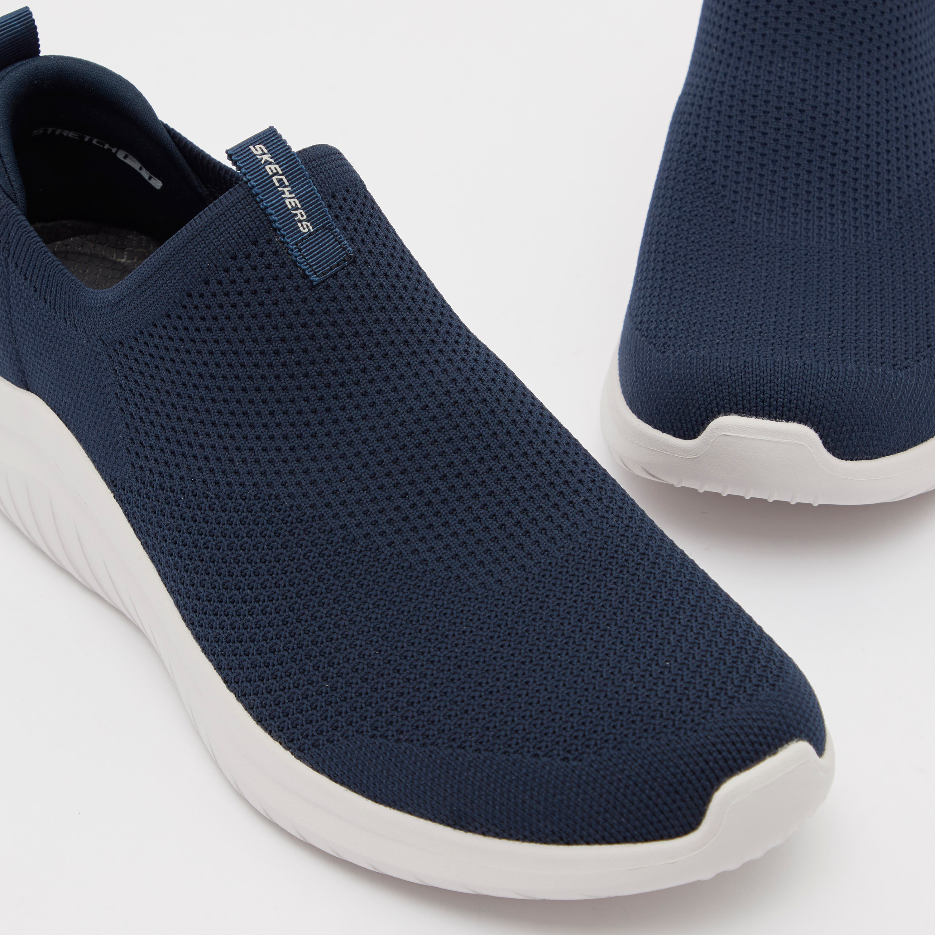 حذاء  مشي سهل الارتداء للرجال من سكيتشرز-sports-men-shoes-image-4