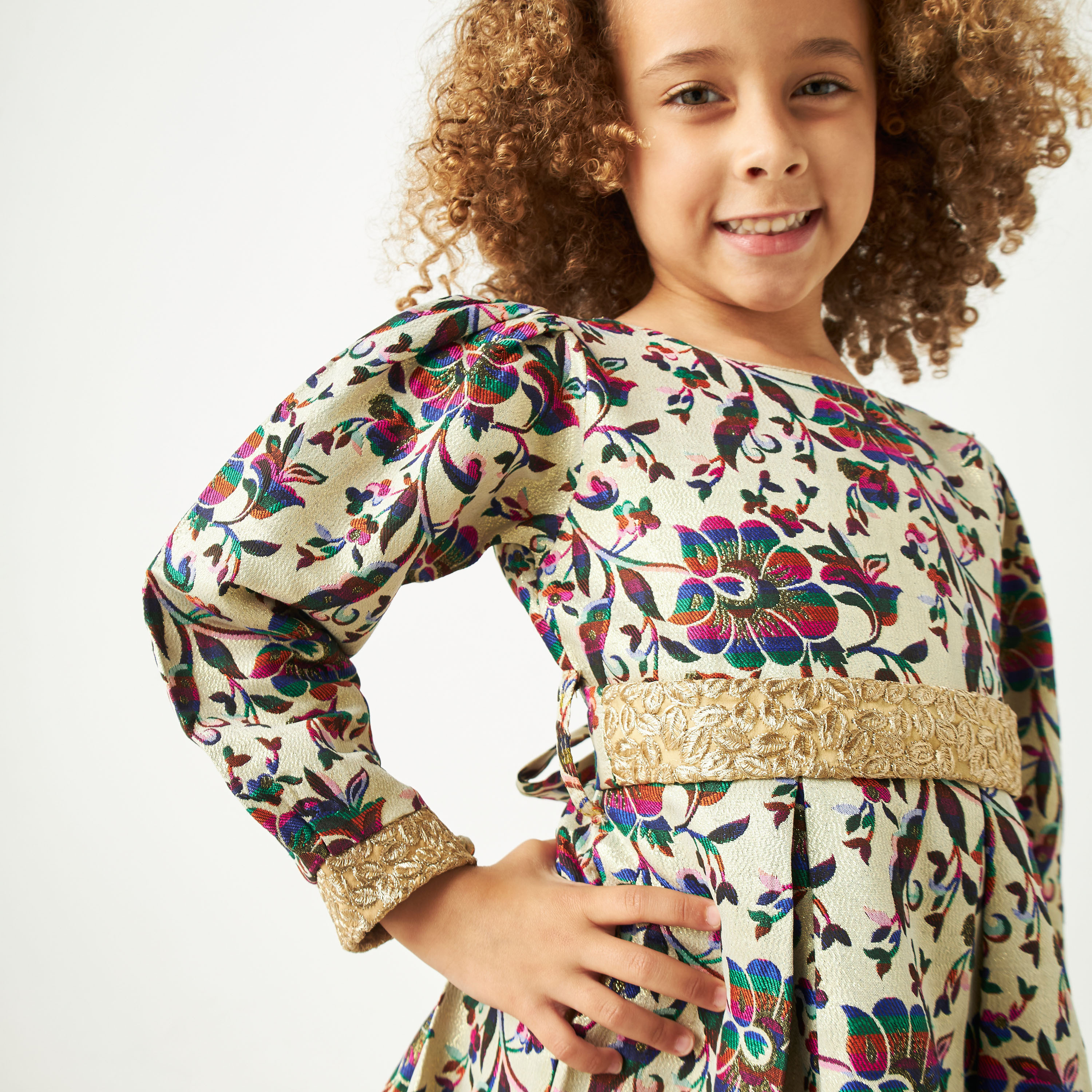 فستان ماكسي بأكمام طويلة وطبعات زهرية من ليتل جولدن أبل-girls-clothing-dressesandjumpsuits-image-4