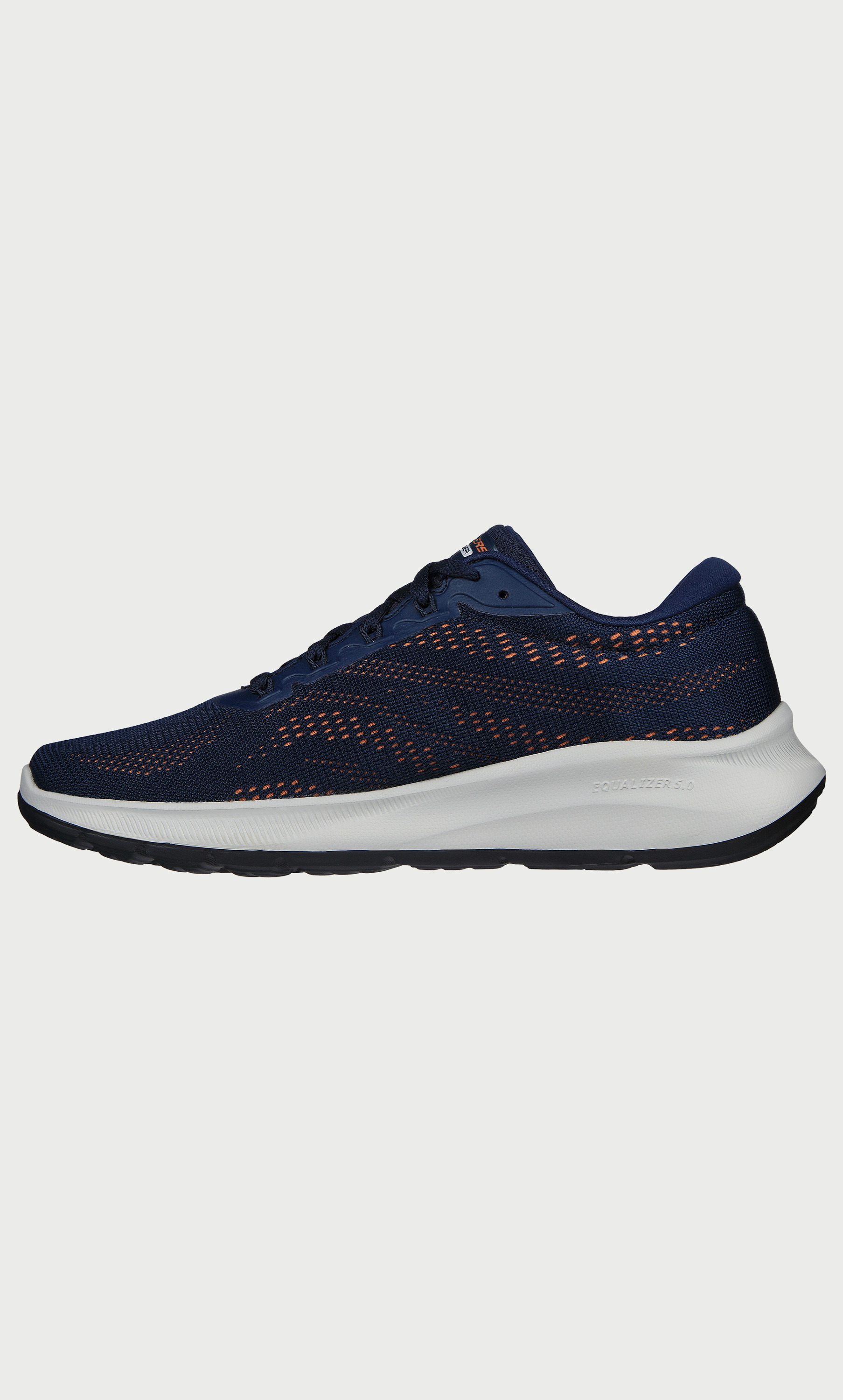 سنيكرز مع ميموري فوم مبرد بالهواء من سكيتشرز إكواليزر 5.0 للرجال 232522-sports-men-shoes-image-3