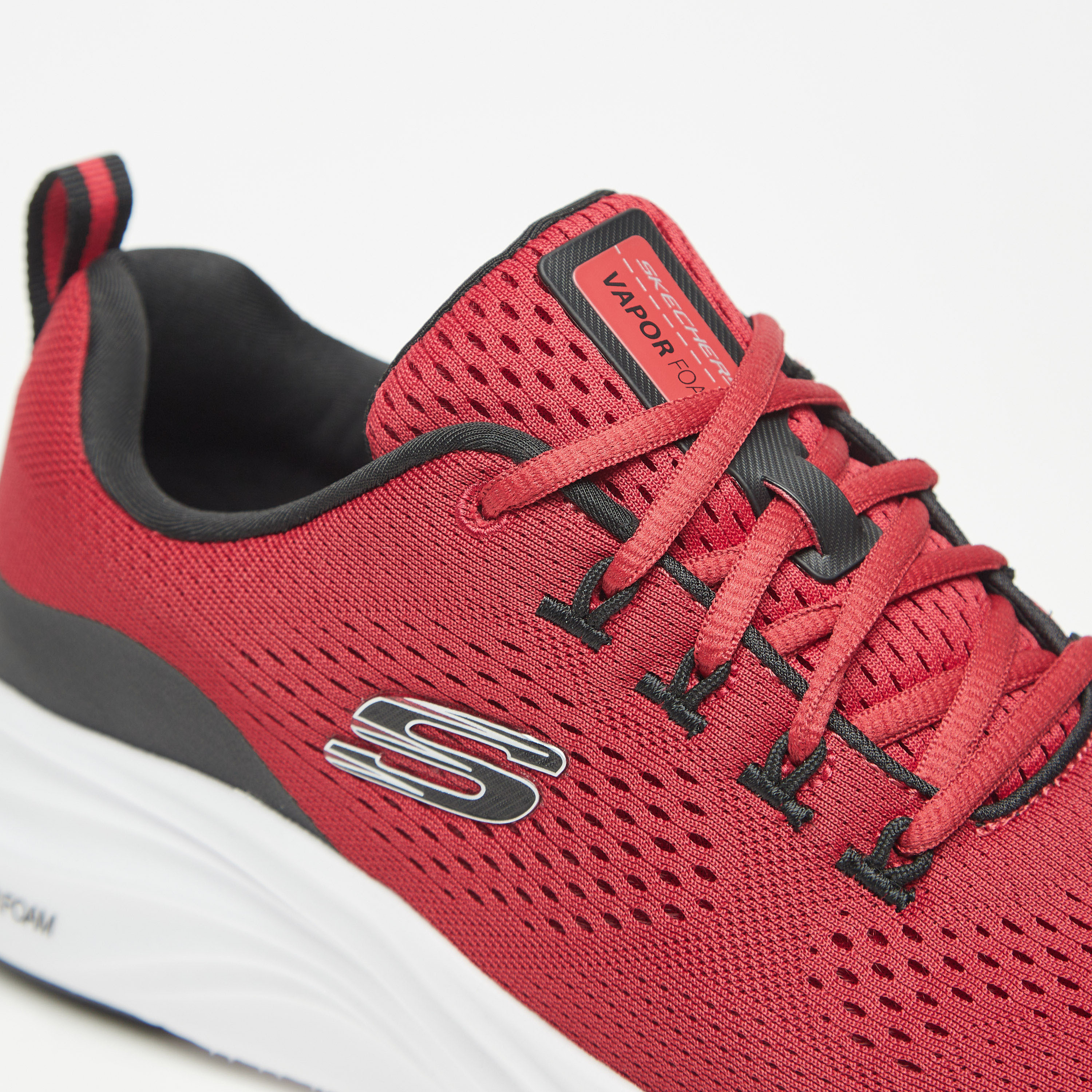 سكيتشرز حذاء رياضي فابور فوم ميموري فوم كاحل منخفض للرجال 232625-BBK | OE-sports-men-shoes-image-30