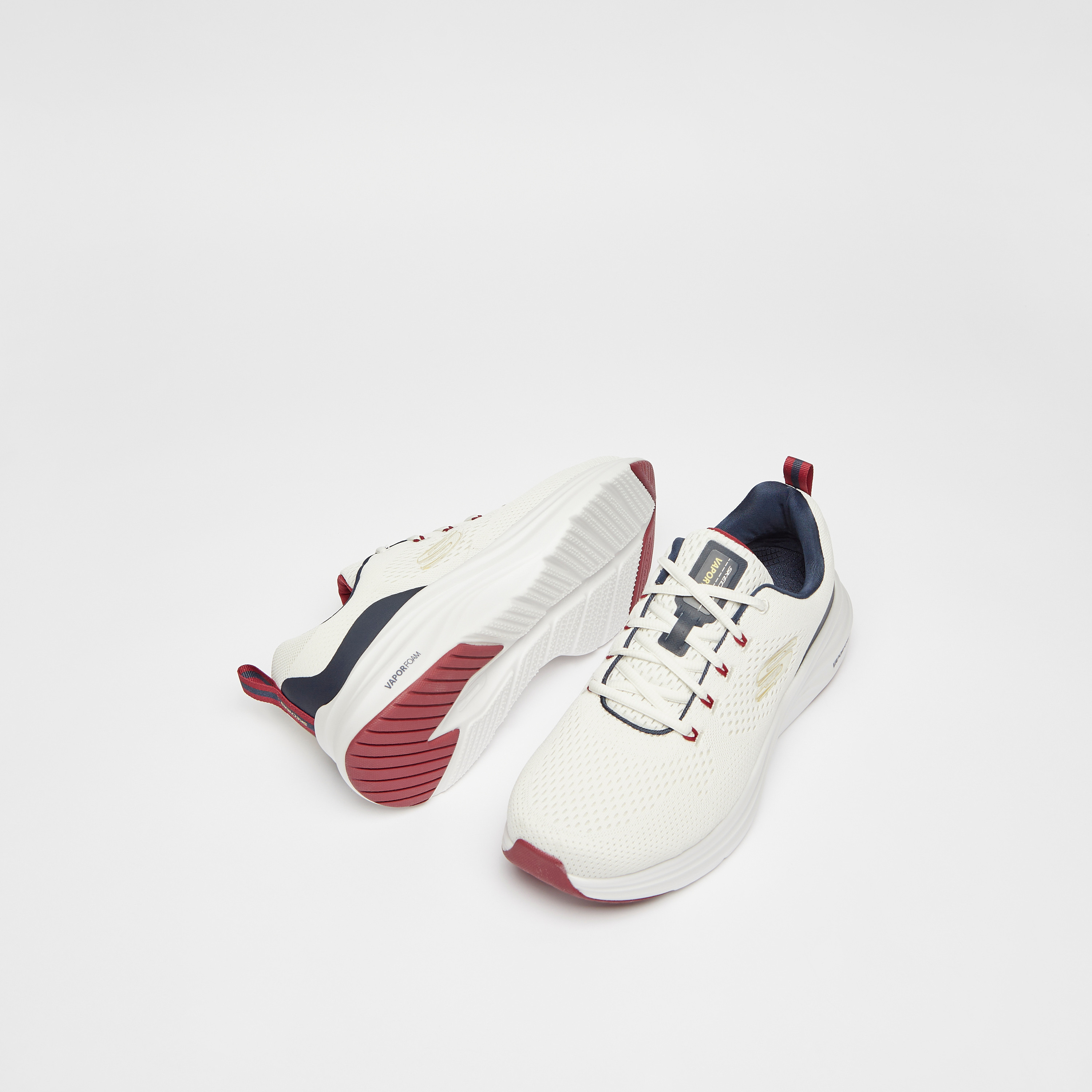 سكيتشرز حذاء رياضي فابور فوم ميموري فوم كاحل منخفض للرجال 232625-BBK | OE-sports-men-shoes-image-14
