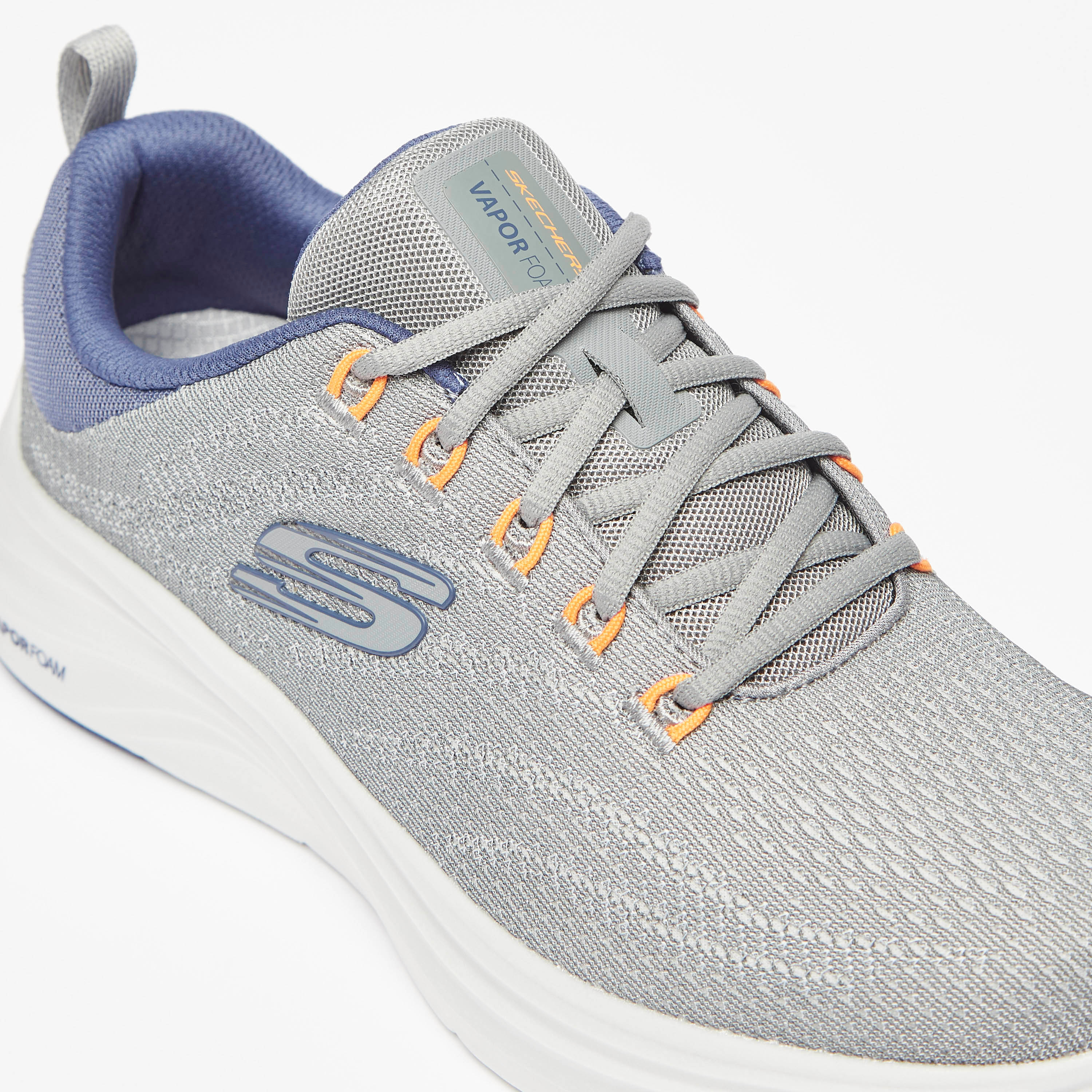 حذاء رياضي ميموري فوم رجالي مبرد بالهواء من سكيتشرز سكيتش وابور لايت | 232626-sports-men-shoes-image-15