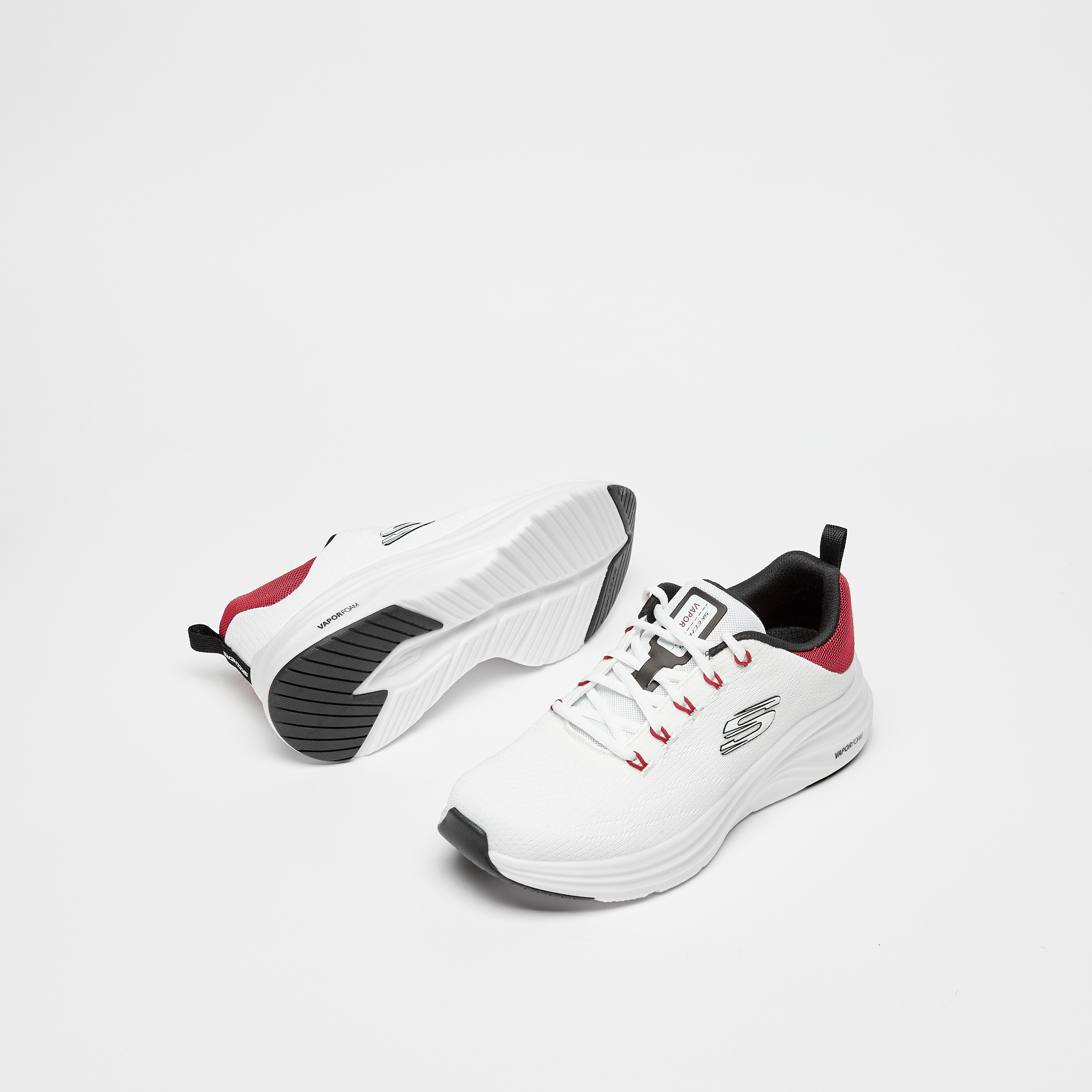 حذاء رياضي ميموري فوم رجالي مبرد بالهواء من سكيتشرز سكيتش وابور لايت | 232626-sports-men-shoes-image-34