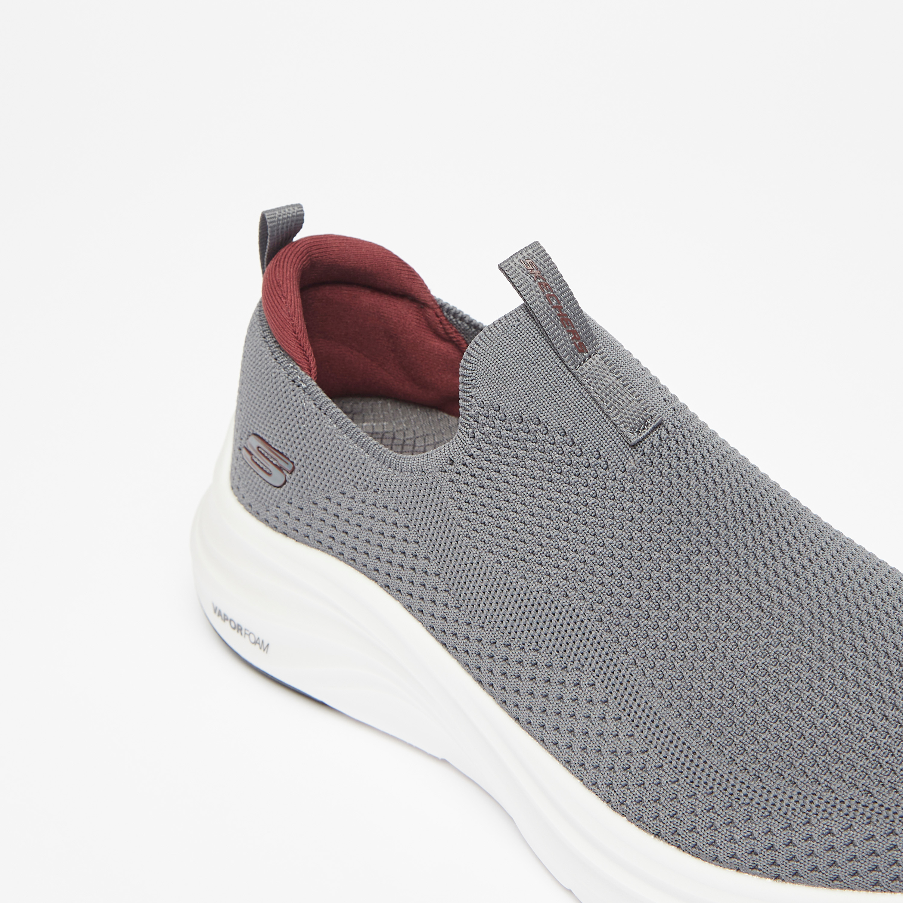 حذاء سهل الارتداء ميموري فوم رجالي مبرد بالهواء من سكيتشرز سكيتش وابور لايت | 232629-sports-men-shoes-image-10