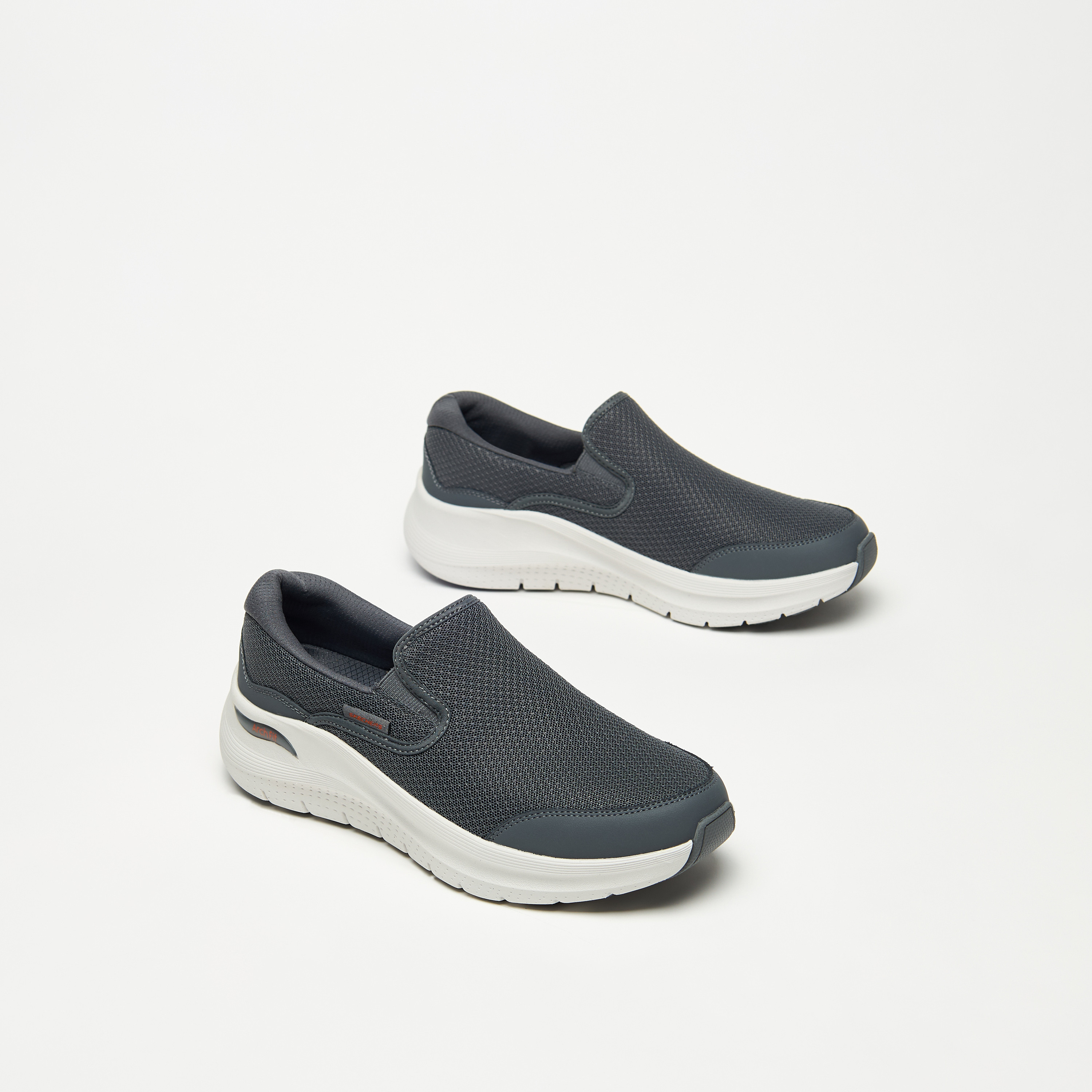 سكيتشرز شبشب ارت فيت 2.0 للرجال 232706-BBK | OE-sports-men-shoes-image-25