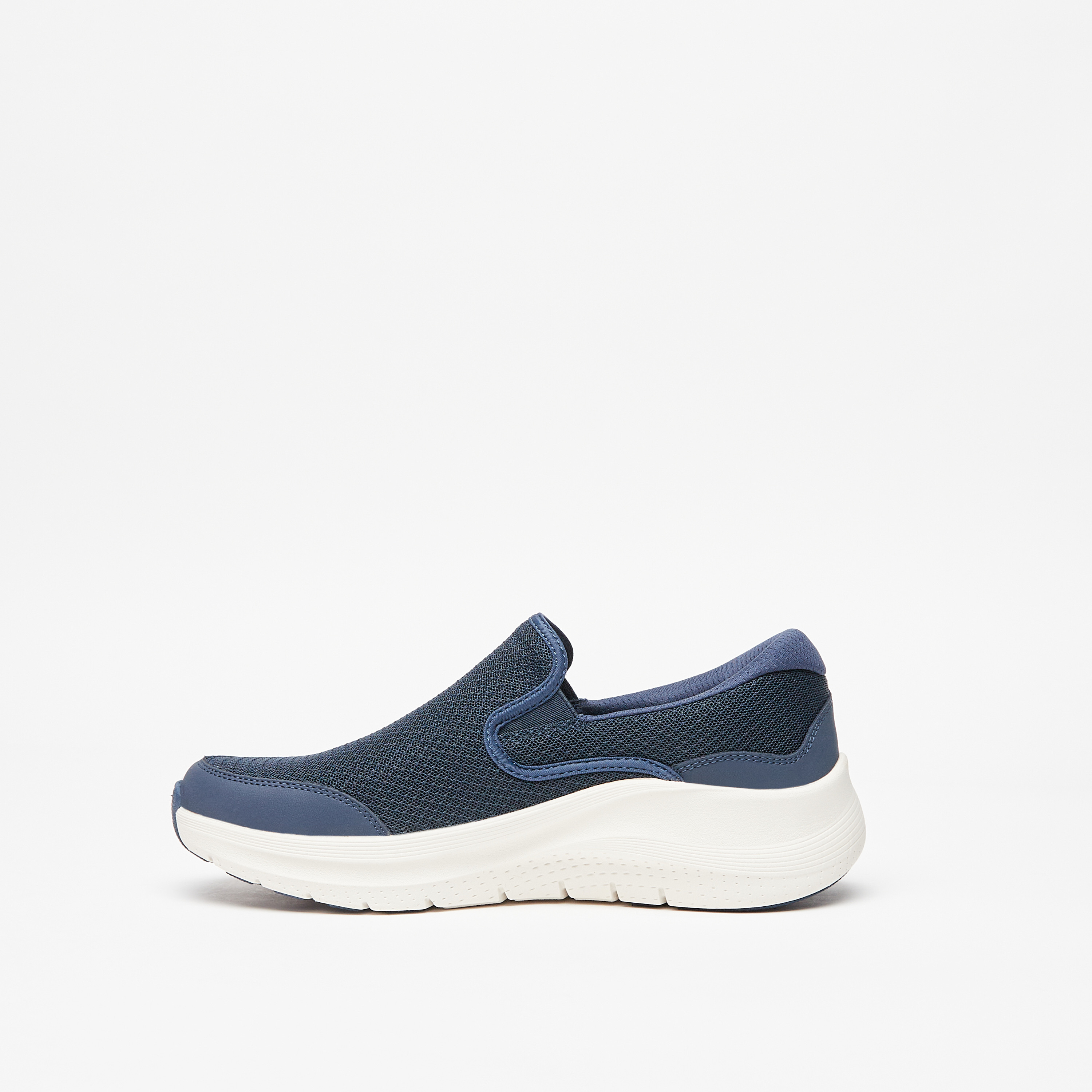 سكيتشرز شبشب ارت فيت 2.0 للرجال 232706-BBK | OE-sports-men-shoes-image-35