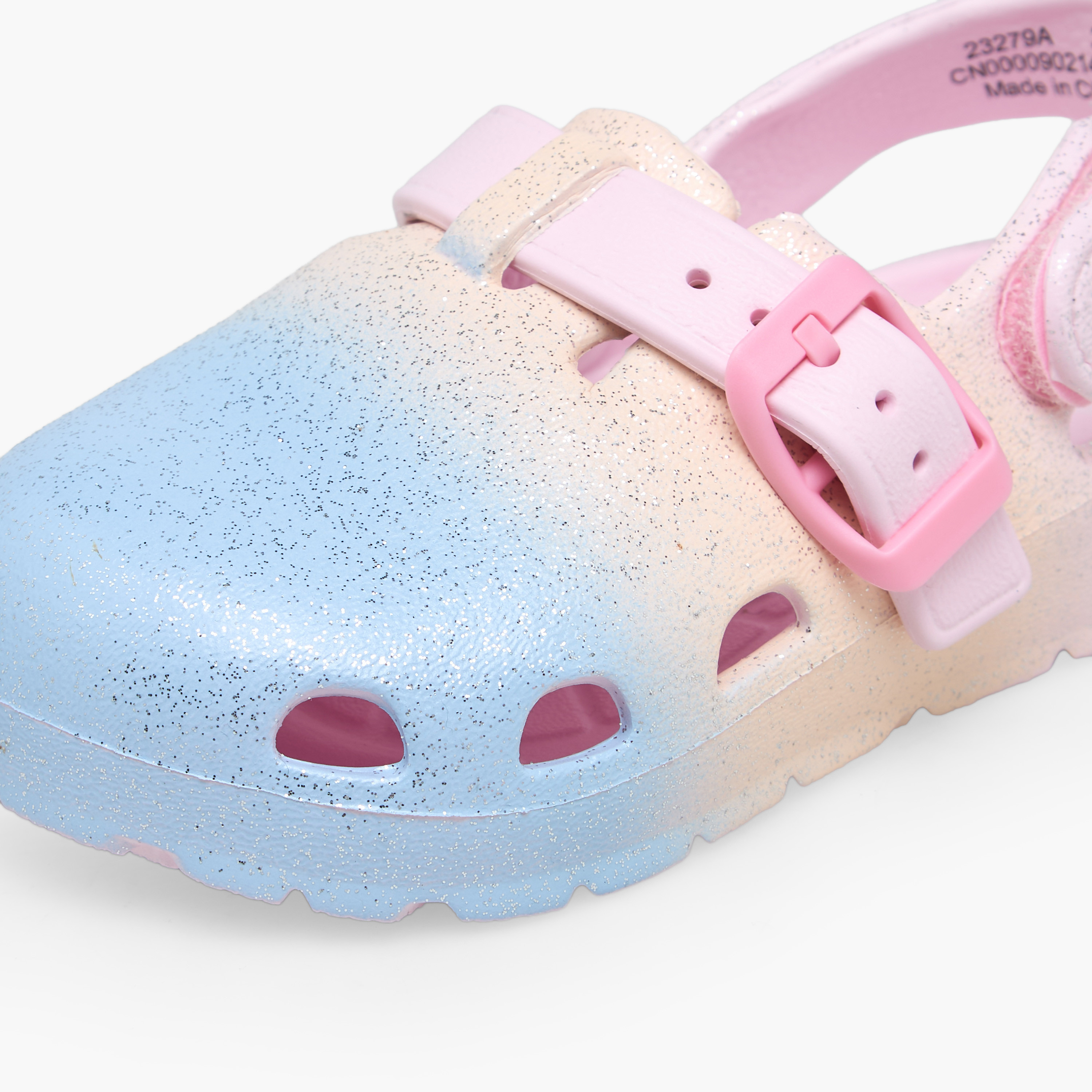 كلوجز للبنات بلمعة وتأثير أومبري من أكوا-girls-shoes-flipflopsandslides-image-4