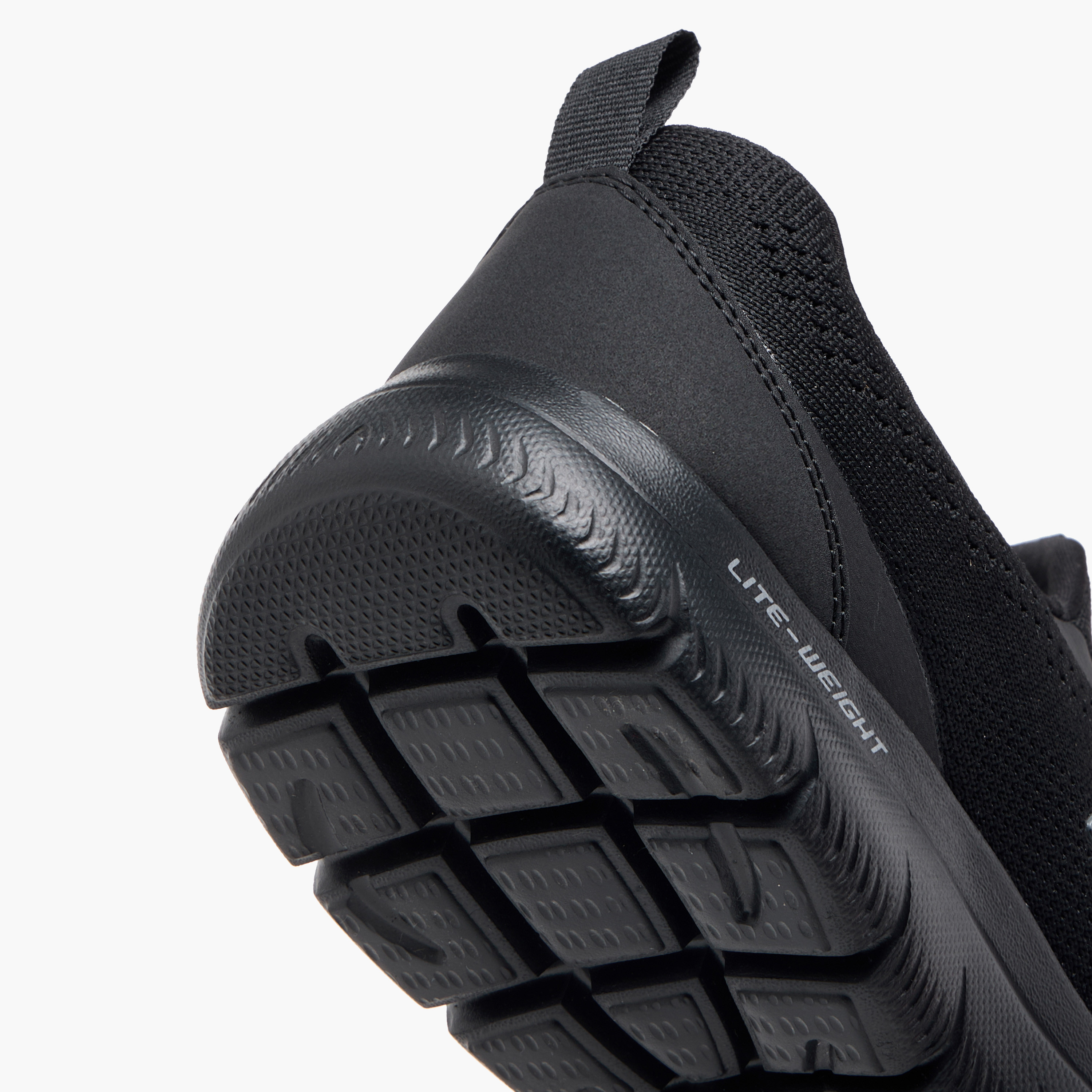 سكيتشرز حذاء رياضي ساميت ميموري فوم للرجال 232832-NVY | OE-sports-men-shoes-image-13