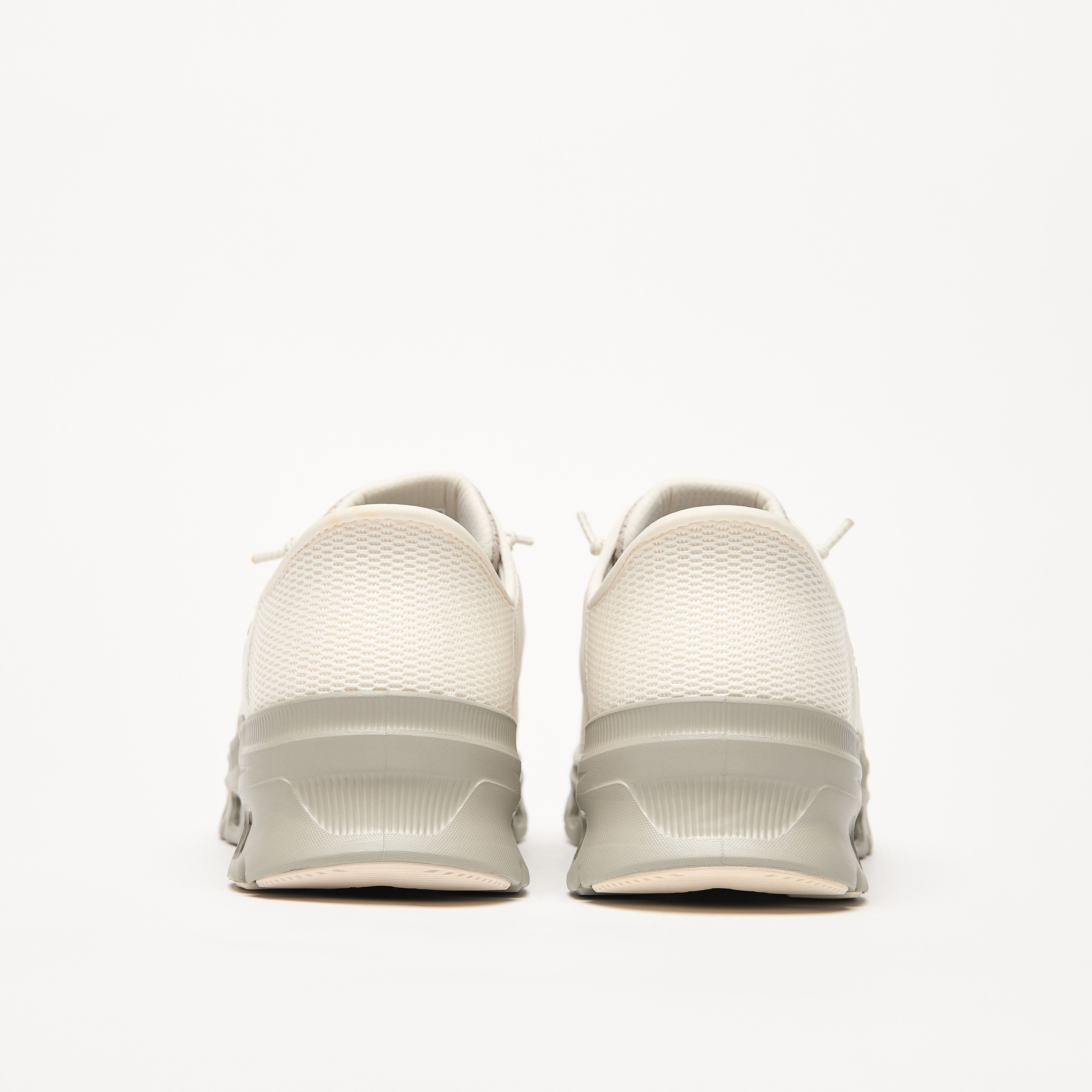 حذاء مشي للرجال من سكيتشرز جلايد ستيب برو بنجي بدون أربطة 232930 | OE-sports-men-shoes-image-10