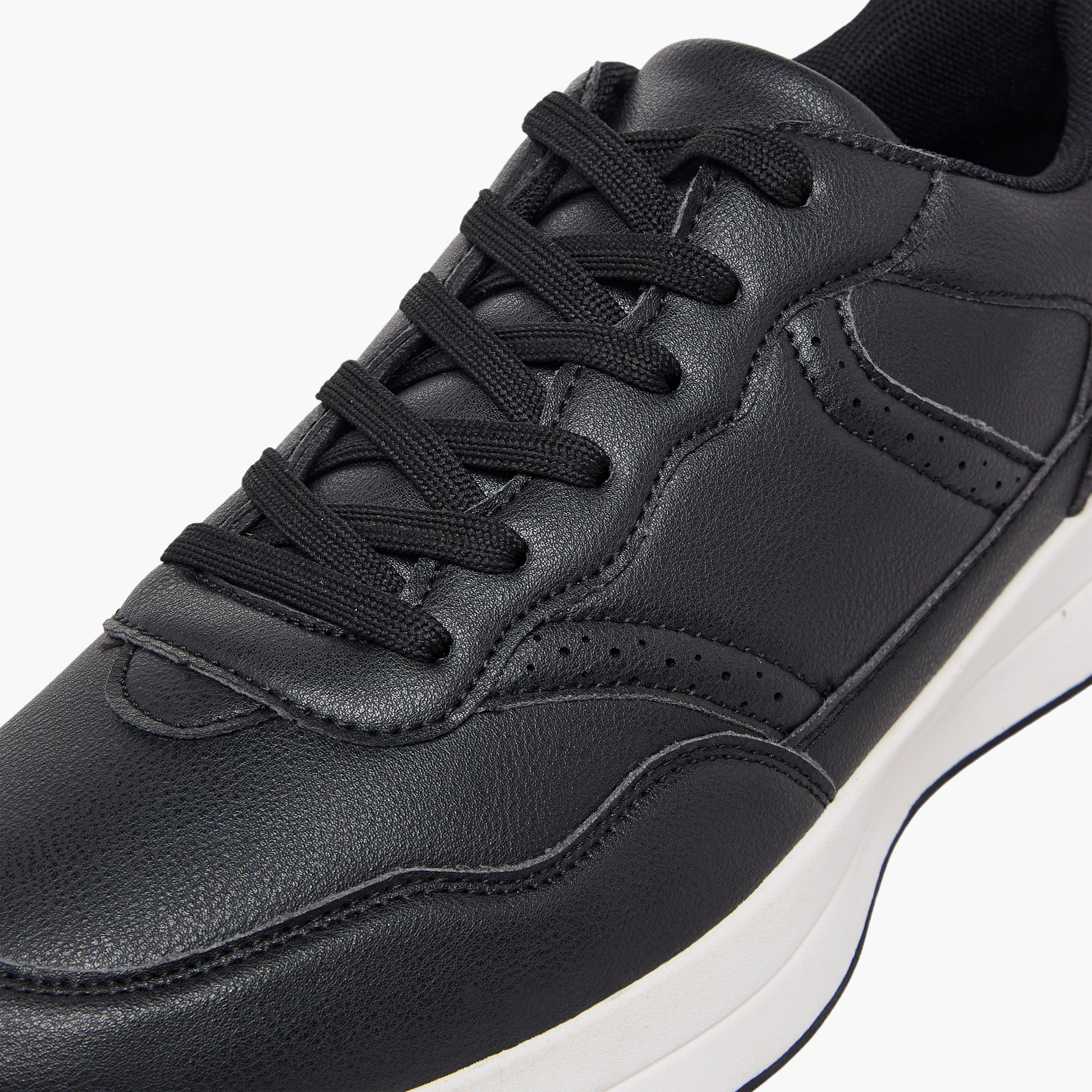 حذاء سنيكرز طول الكاحل برباط إغلاق للرجال من أل بي أل من شو إكسبريس-men-shoes-sneakers-image-7