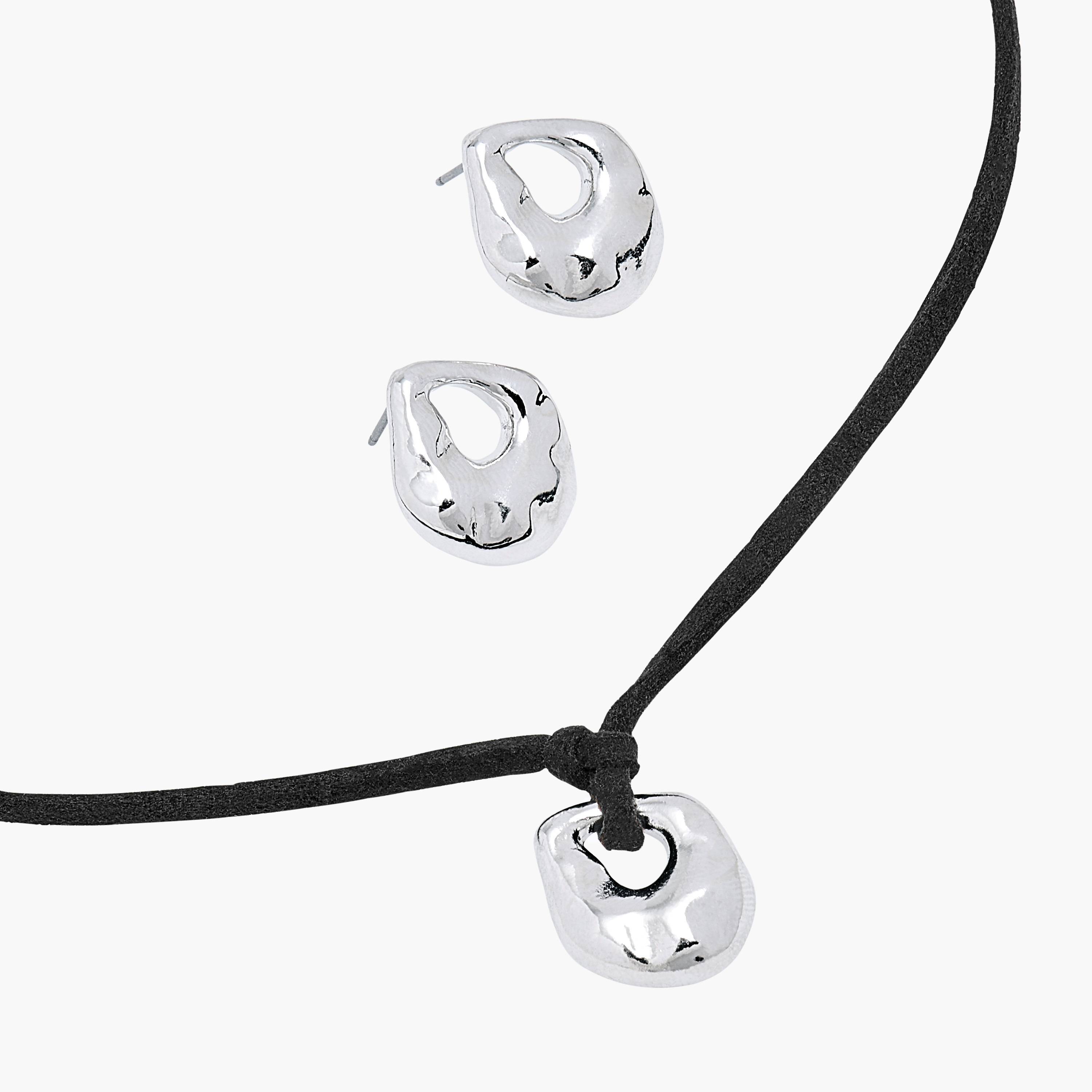 طقم عقد بدلاية وحلق من فلورا بيلا-women-watchesandjewellery-jewellery-necklacesandpendants-image-3