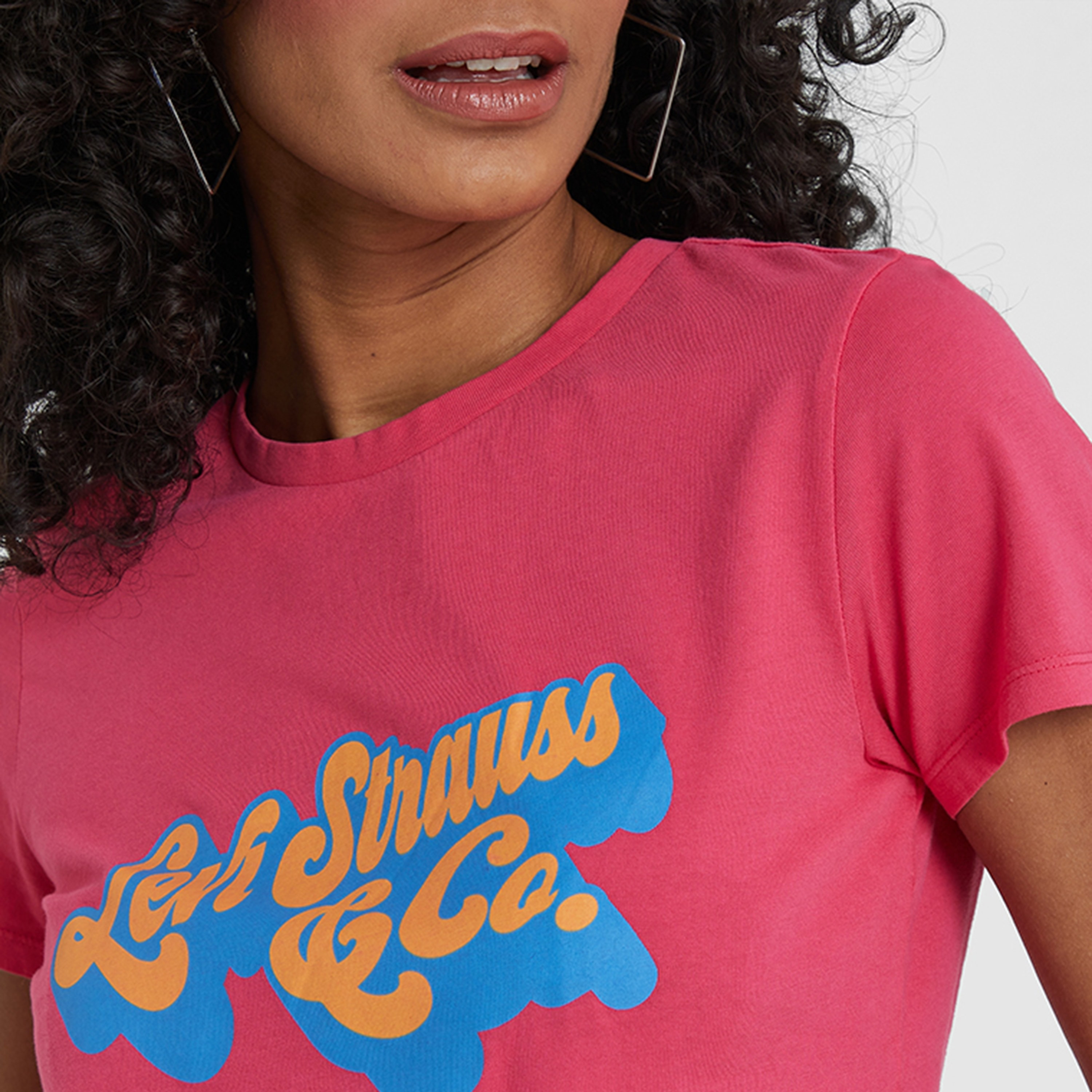 Levi's Printed Round Neck Short Sleeves Women's T-Shirt-women-clothing-tshirts-image-3