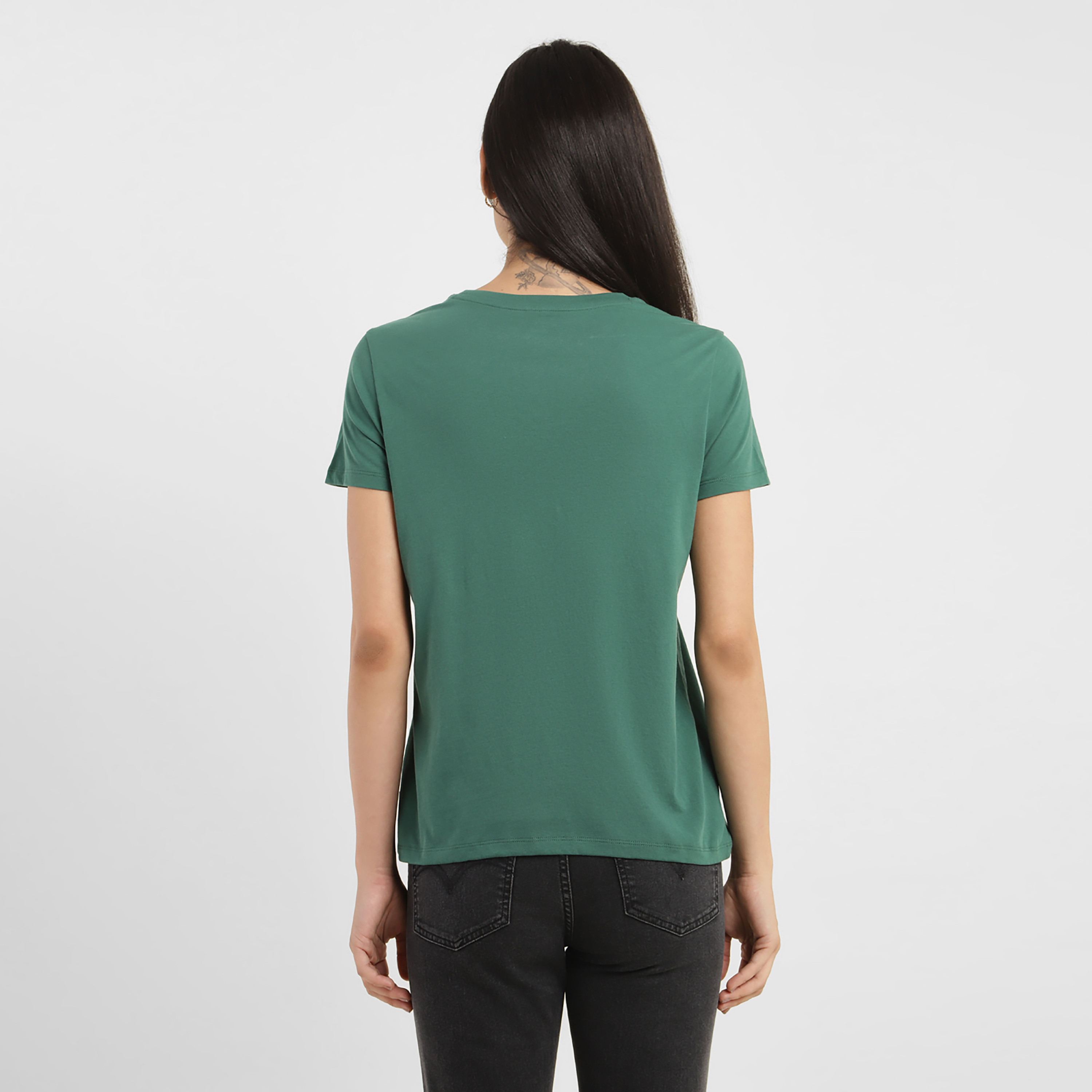 Levi's Graphic Crew Neck Short Sleeves T-Shirt-women-clothing-tshirts-image-4